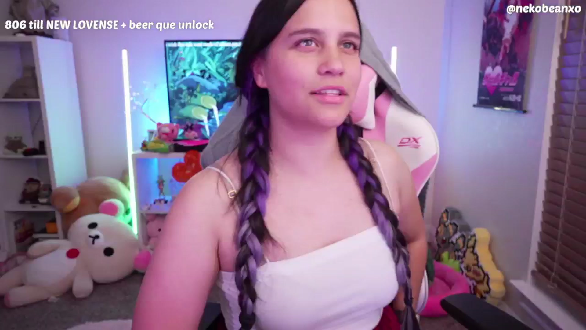 Gallery image thumbnail from Nekobeanxo's myfreecams stream on, 07/08/2024, 04:53 image 4 of 20