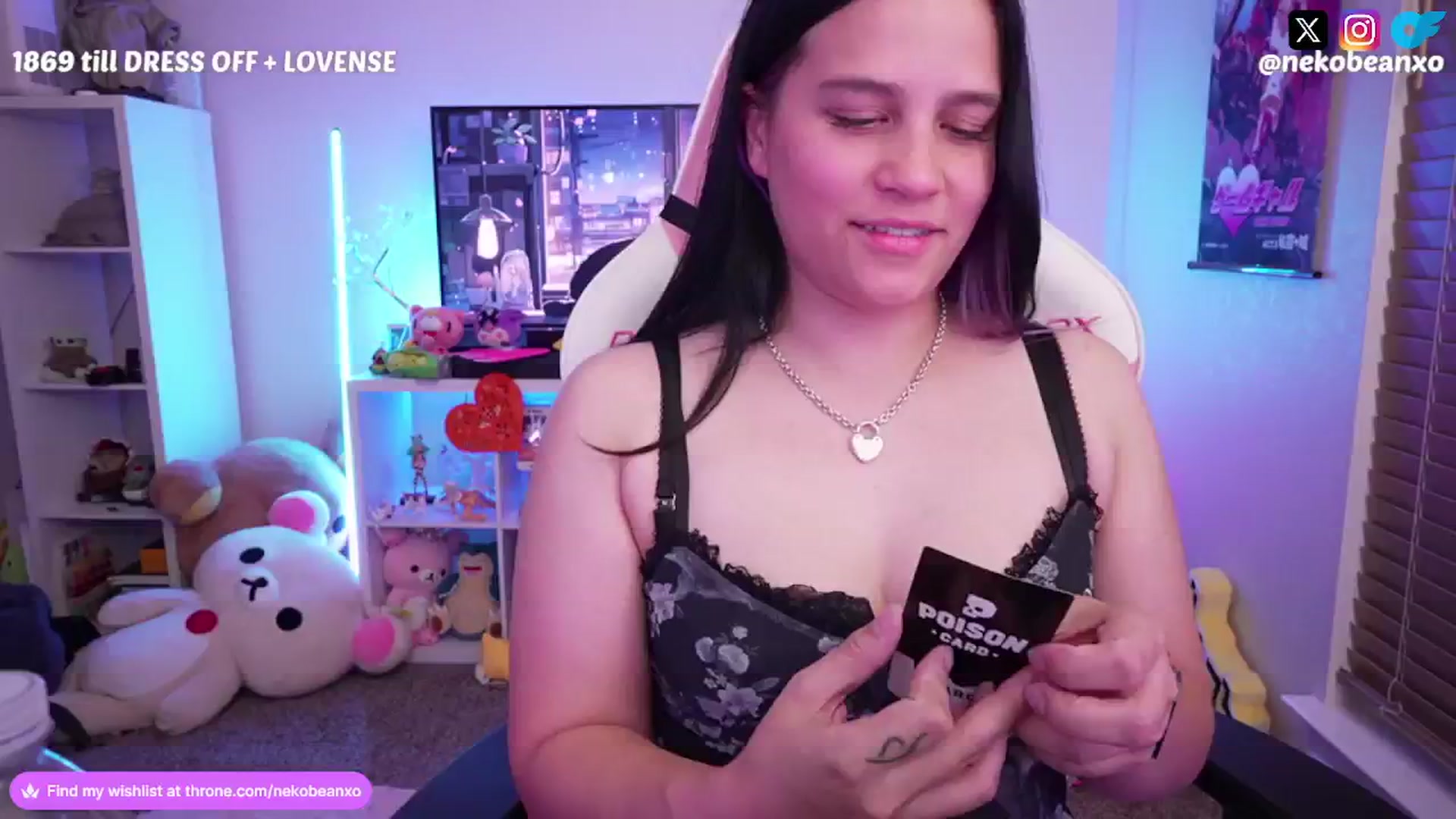 Gallery image thumbnail from Nekobeanxo's myfreecams stream on, 07/17/2024, 02:49 image 1 of 20