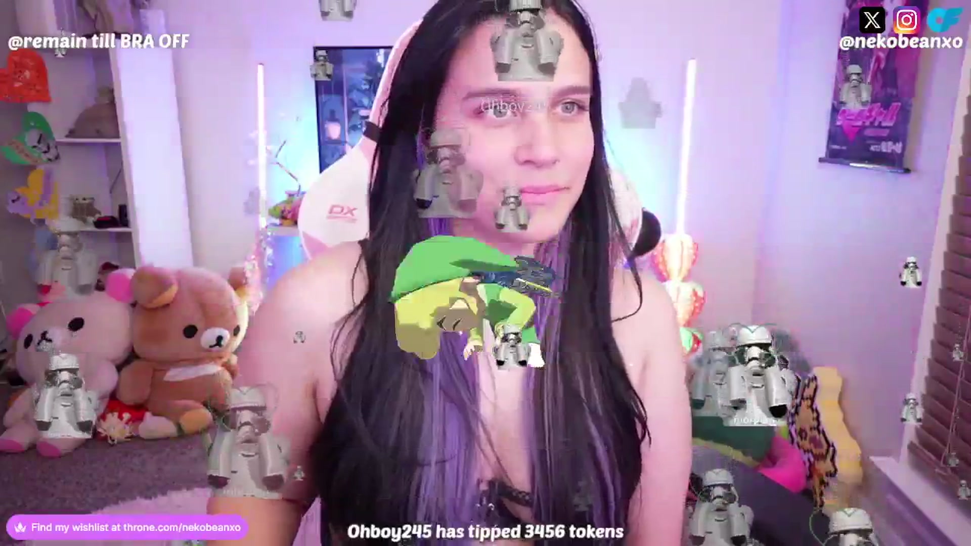 Gallery image thumbnail from Nekobeanxo's myfreecams stream on, 07/20/2024, 06:11 image 13 of 20