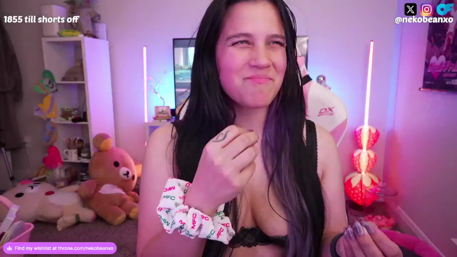 Gallery image thumbnail from Nekobeanxo's myfreecams stream on, 07/24/2024, 06:20 image 19 of 20