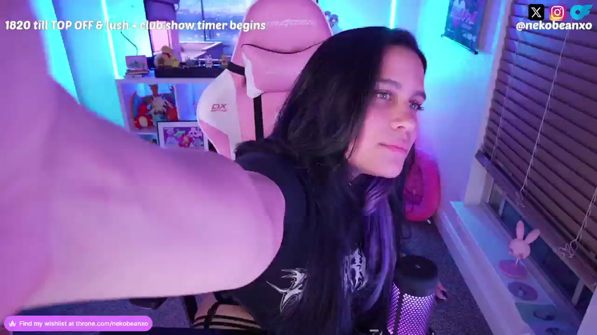 Gallery image thumbnail from Nekobeanxo's myfreecams stream on, 07/27/2024, 07:43 image 2 of 20