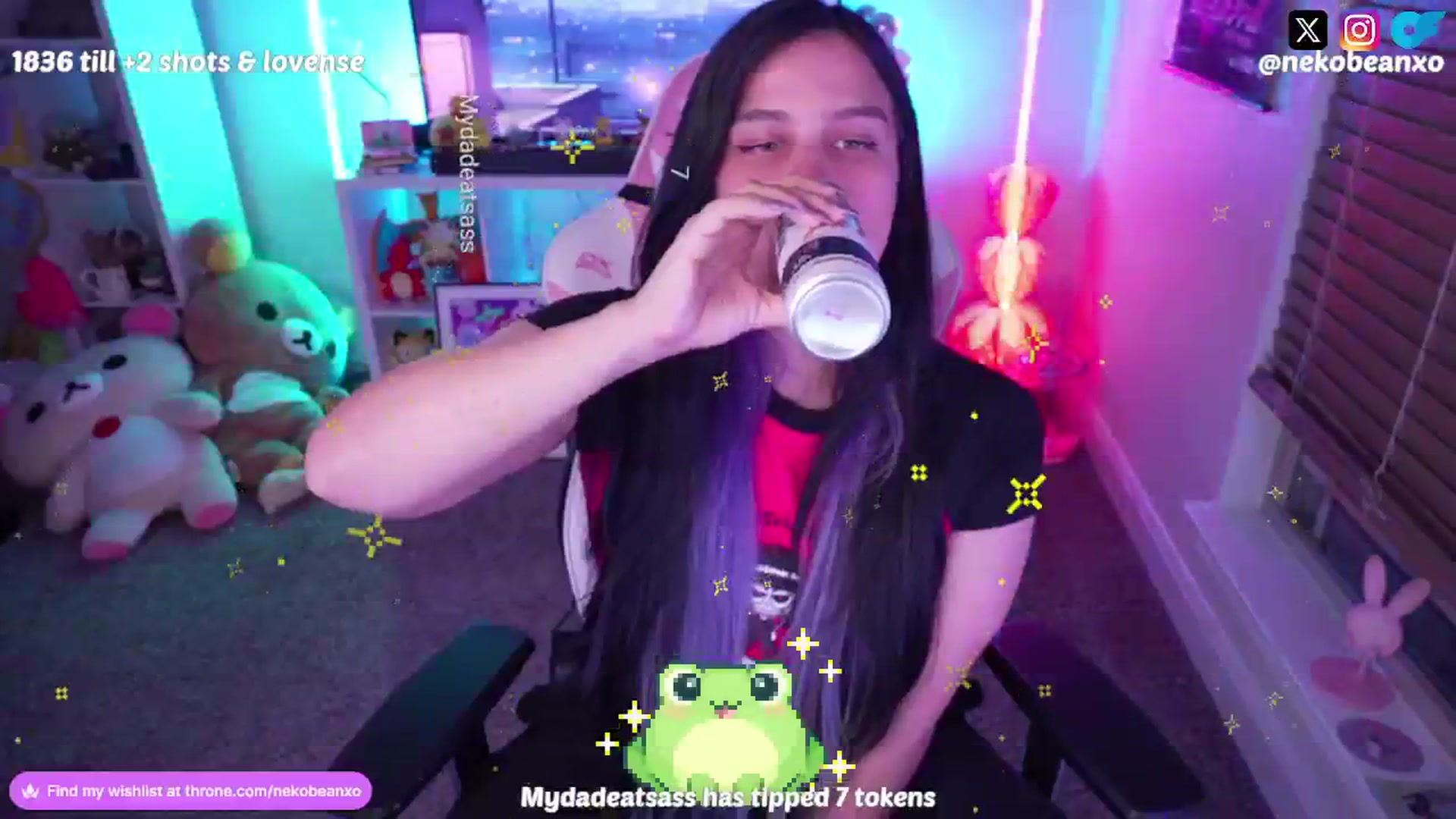 Gallery image thumbnail from Nekobeanxo's myfreecams stream on, 07/28/2024, 08:17 image 4 of 20
