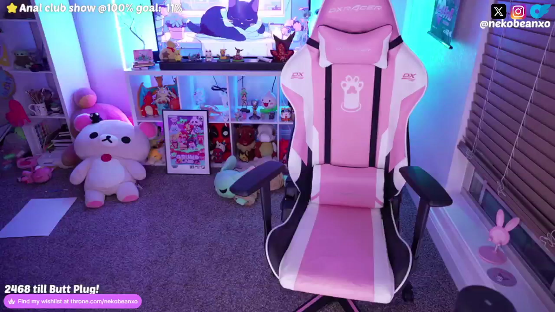 Gallery image thumbnail from Nekobeanxo's myfreecams stream on, 08/03/2024, 09:39 image 4 of 20