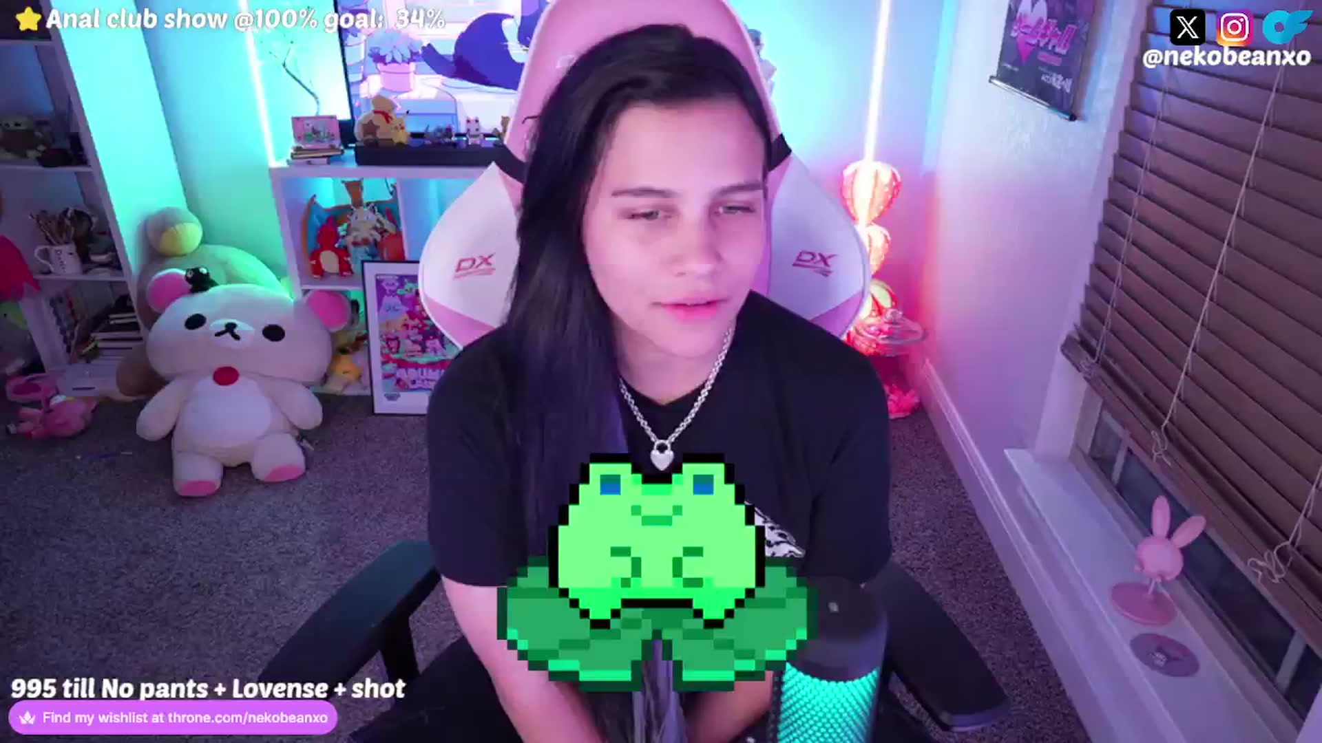 Gallery image thumbnail from Nekobeanxo's myfreecams stream on, 08/04/2024, 05:07 image 13 of 20
