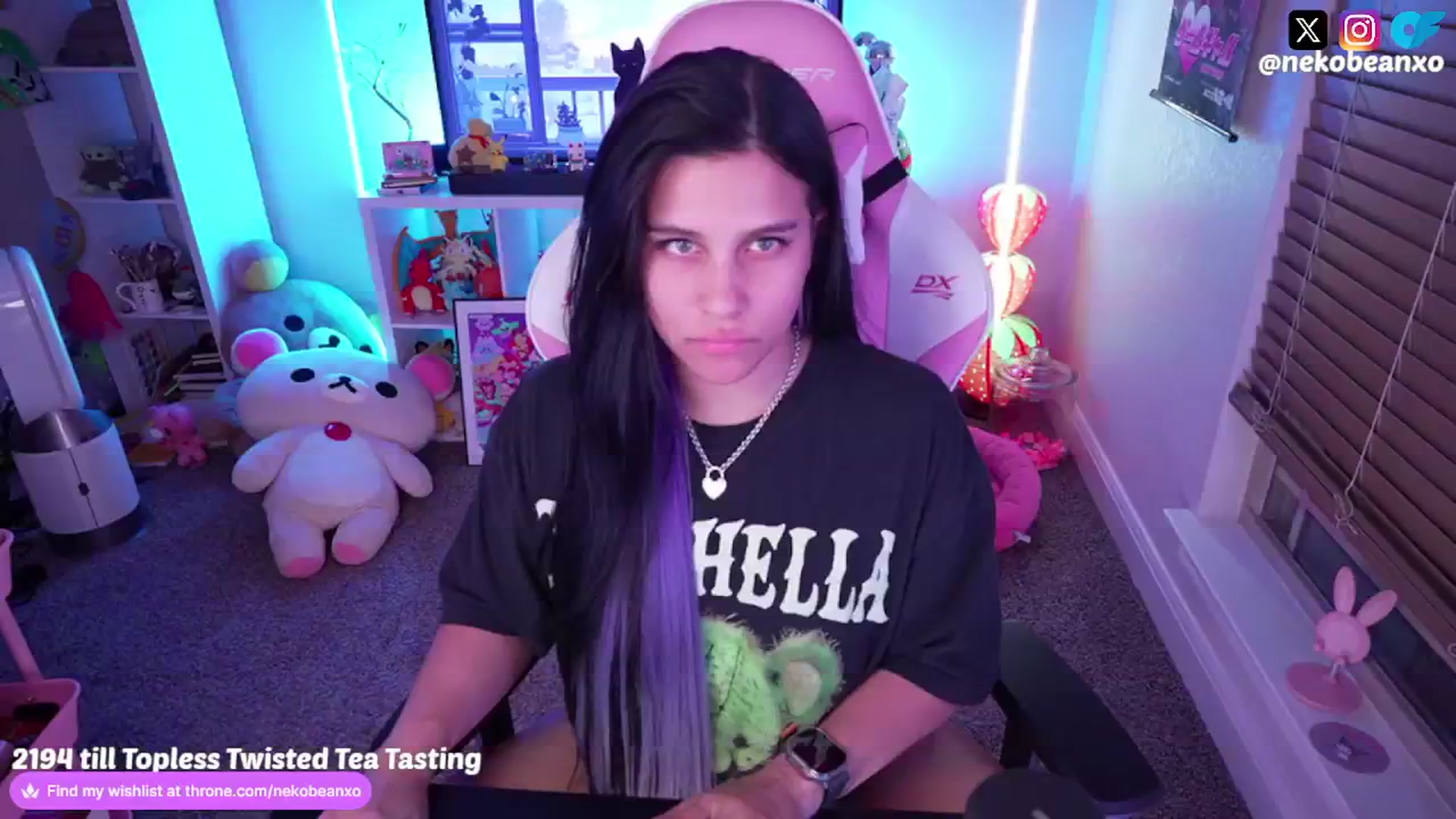 Gallery image thumbnail from Nekobeanxo's myfreecams stream on, 08/07/2024, 03:52 image 4 of 20