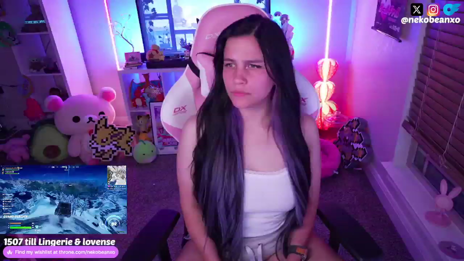 Gallery image thumbnail from Nekobeanxo's myfreecams stream on, 08/11/2024, 06:19 image 4 of 20