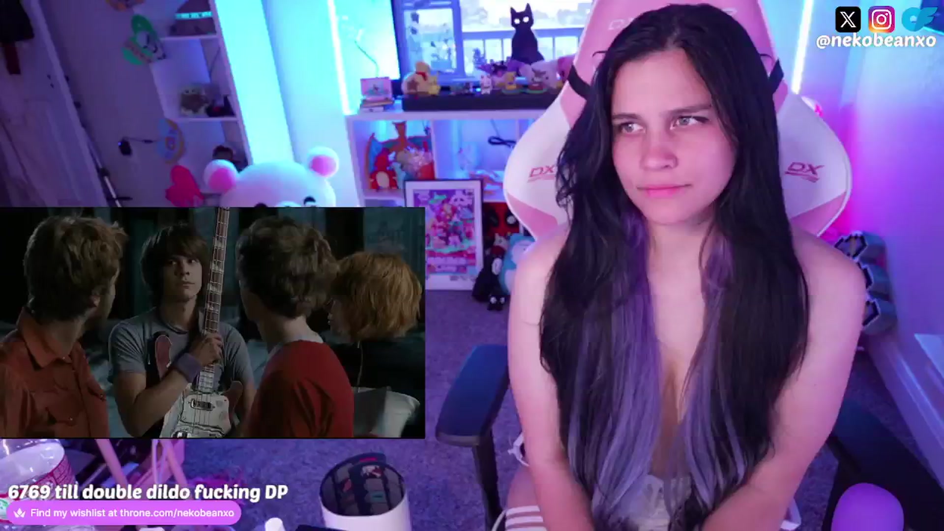 Gallery image thumbnail from Nekobeanxo's myfreecams stream on, 08/11/2024, 07:48 image 12 of 20