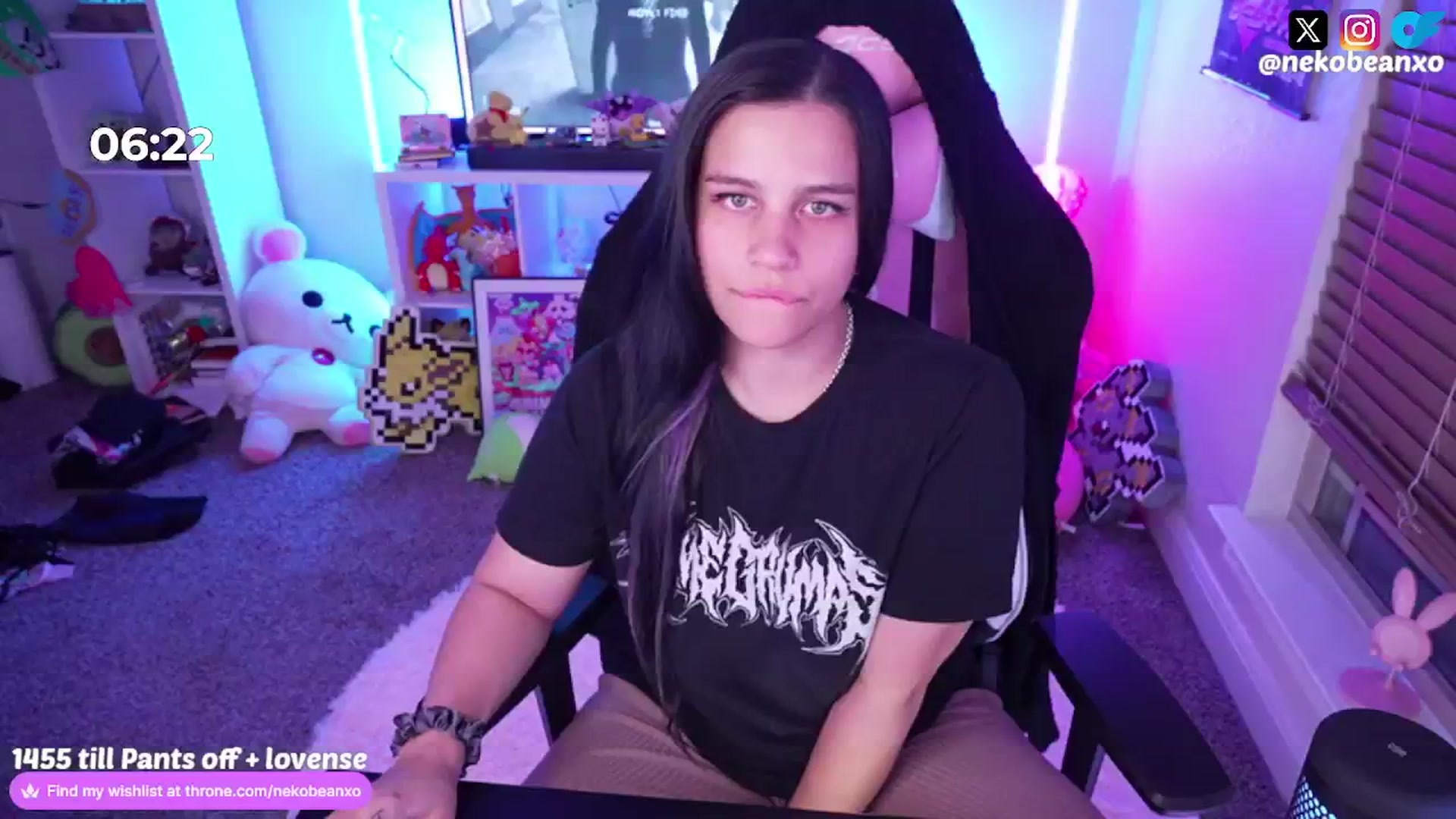 Gallery image thumbnail from Nekobeanxo's myfreecams stream on, 08/20/2024, 04:10 image 18 of 20