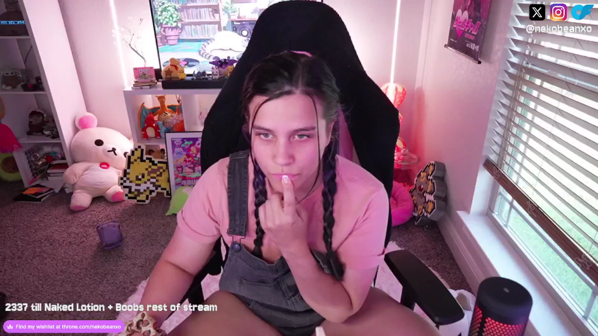 Gallery image thumbnail from Nekobeanxo's myfreecams stream on, 08/24/2024, 24:00 image 5 of 20