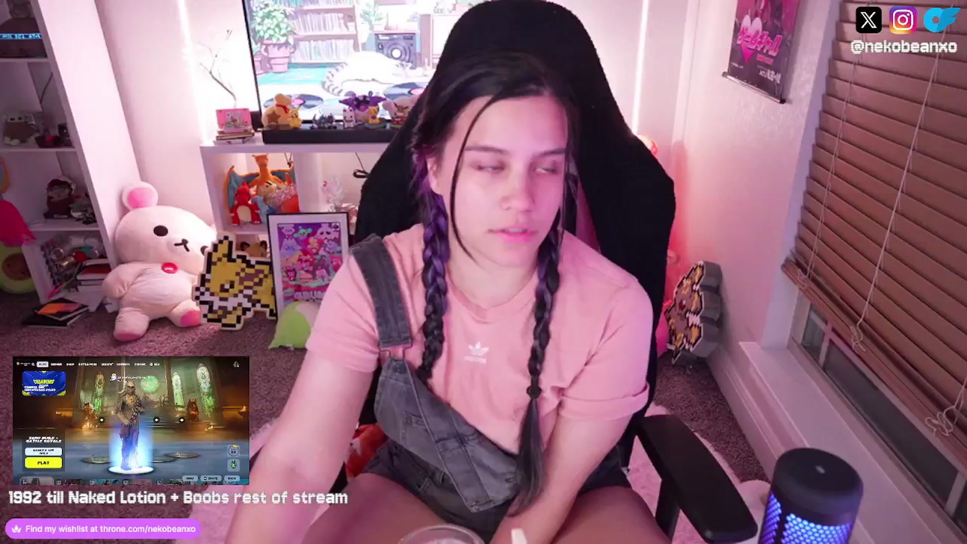 Gallery image thumbnail from Nekobeanxo's myfreecams stream on, 08/24/2024, 04:00 image 9 of 20