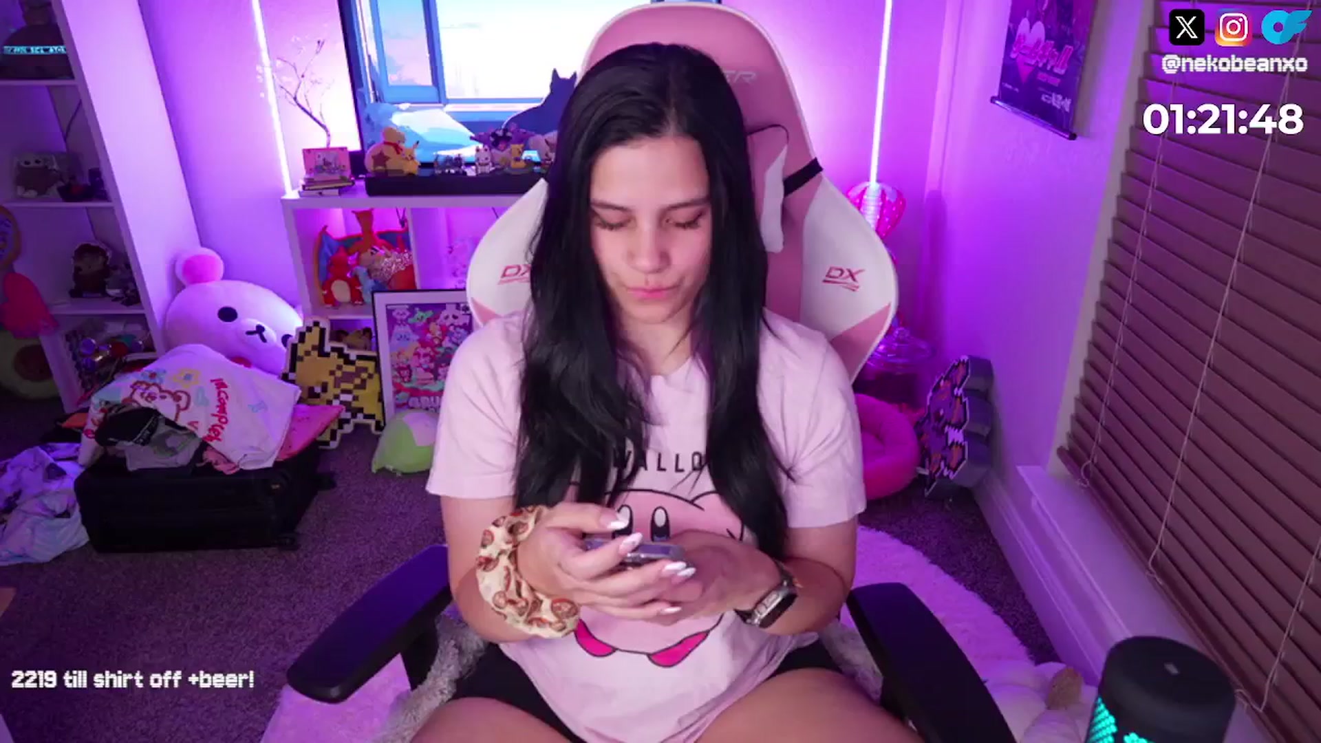Gallery image thumbnail from Nekobeanxo's myfreecams stream on, 08/29/2024, 06:43 image 2 of 20