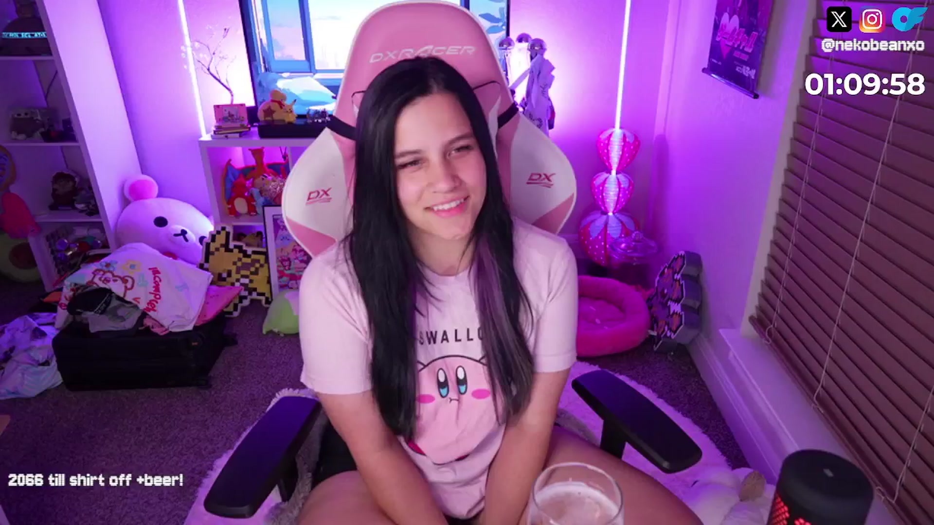 Gallery image thumbnail from Nekobeanxo's myfreecams stream on, 08/29/2024, 06:43 image 3 of 20