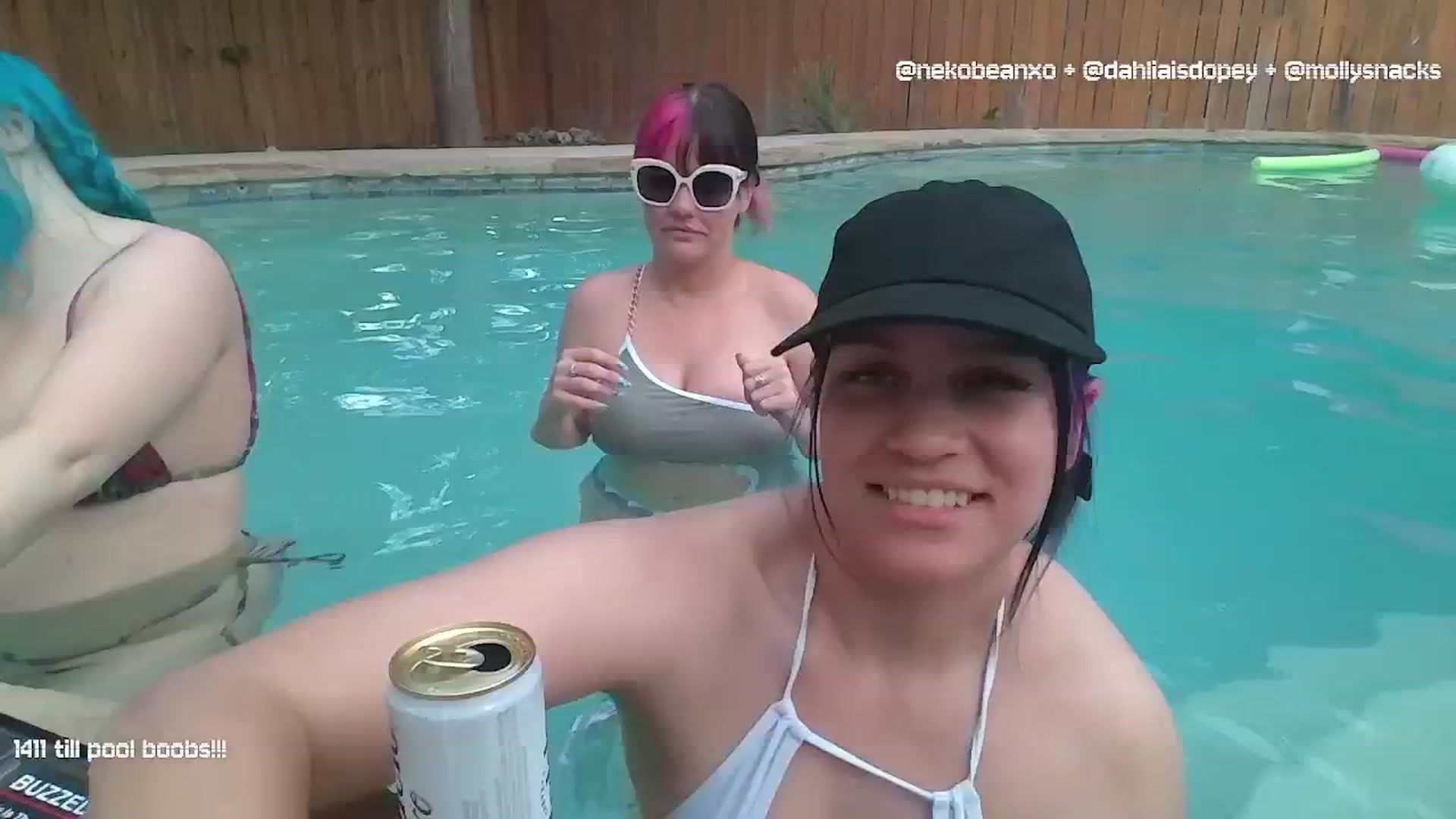 Gallery image thumbnail from Nekobeanxo's myfreecams stream on, 09/01/2024, 24:29 image 7 of 20