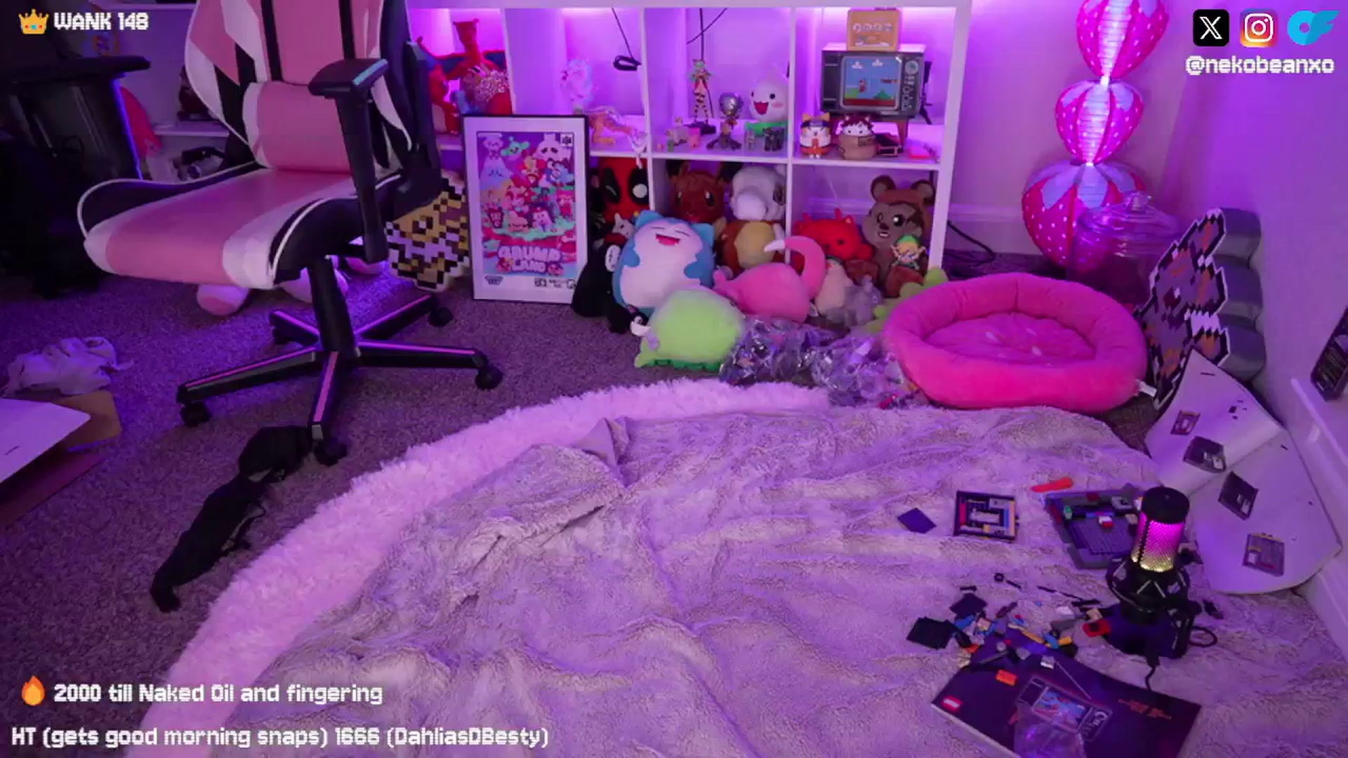 Gallery image thumbnail from Nekobeanxo's myfreecams stream on, 09/05/2024, 09:29 image 17 of 20