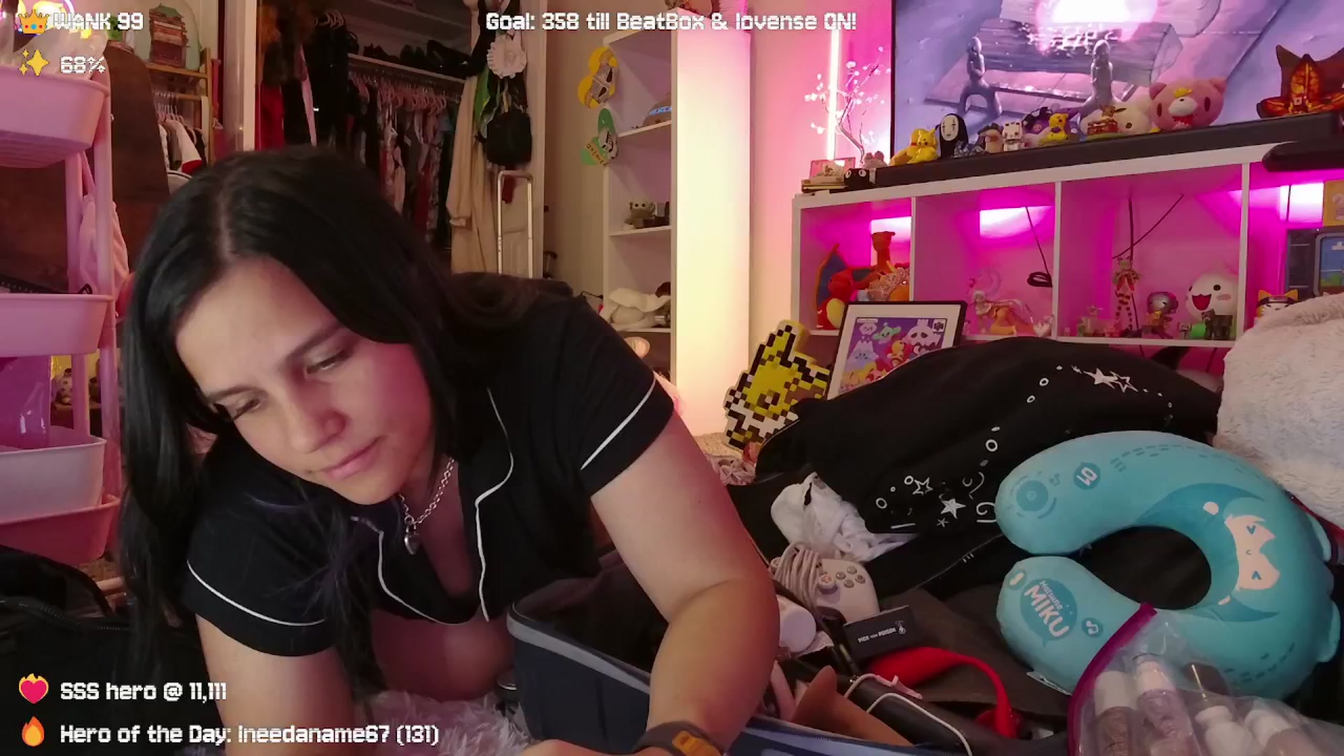 Gallery image thumbnail from Nekobeanxo's myfreecams stream on, 09/15/2024, 04:31 image 7 of 20