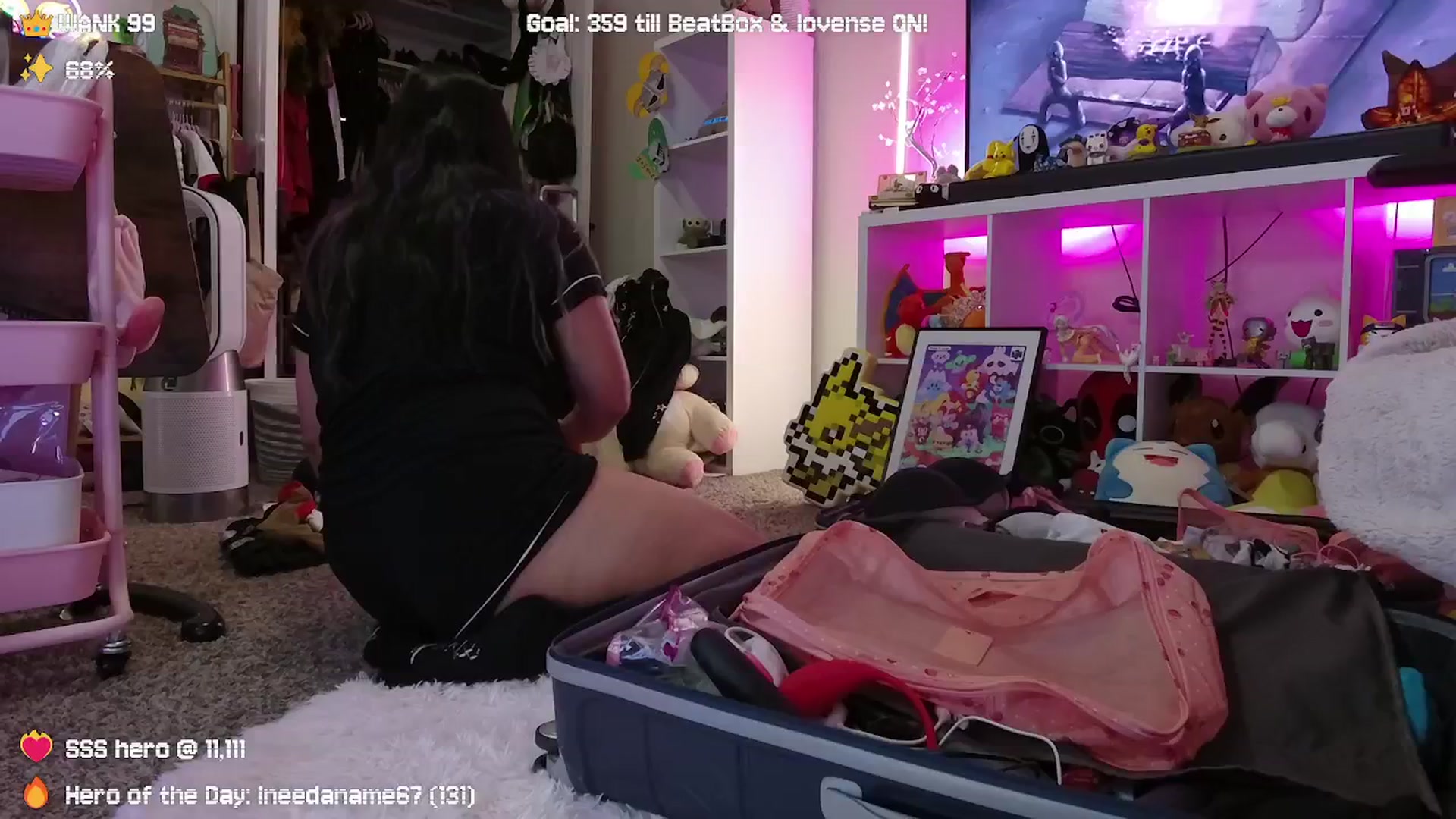 Gallery image thumbnail from Nekobeanxo's myfreecams stream on, 09/15/2024, 04:31 image 1 of 20