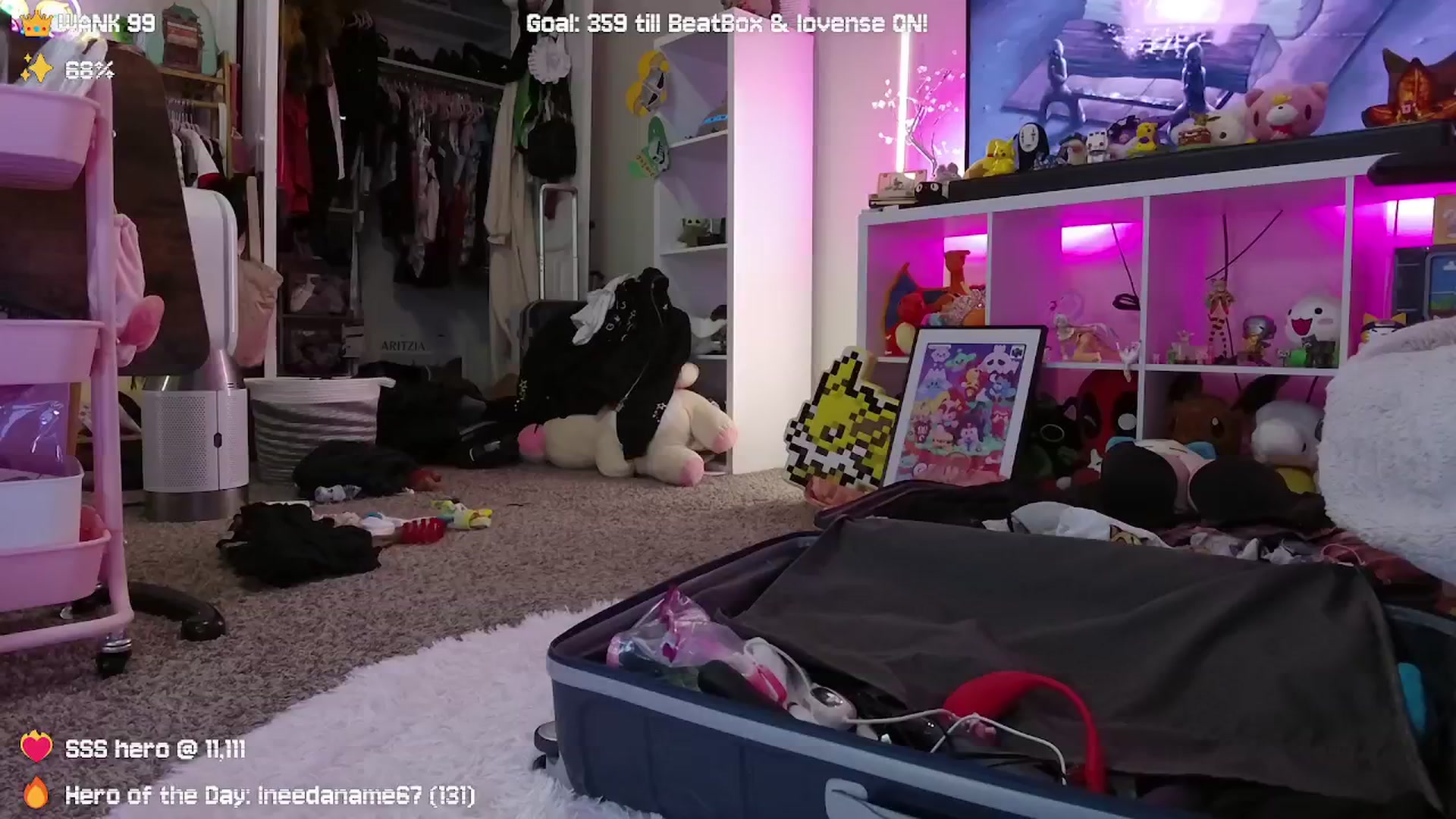 Gallery image thumbnail from Nekobeanxo's myfreecams stream on, 09/15/2024, 04:31 image 3 of 20
