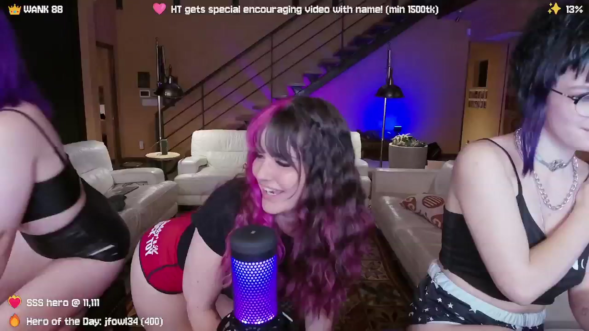 Gallery image thumbnail from Nekobeanxo's myfreecams stream on, 09/19/2024, 04:02 image 6 of 20