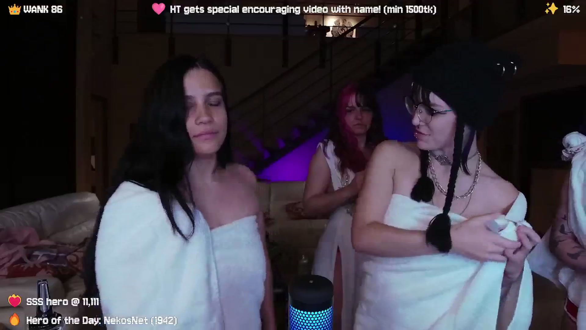 Gallery image thumbnail from Nekobeanxo's myfreecams stream on, 09/19/2024, 08:23 image 12 of 20