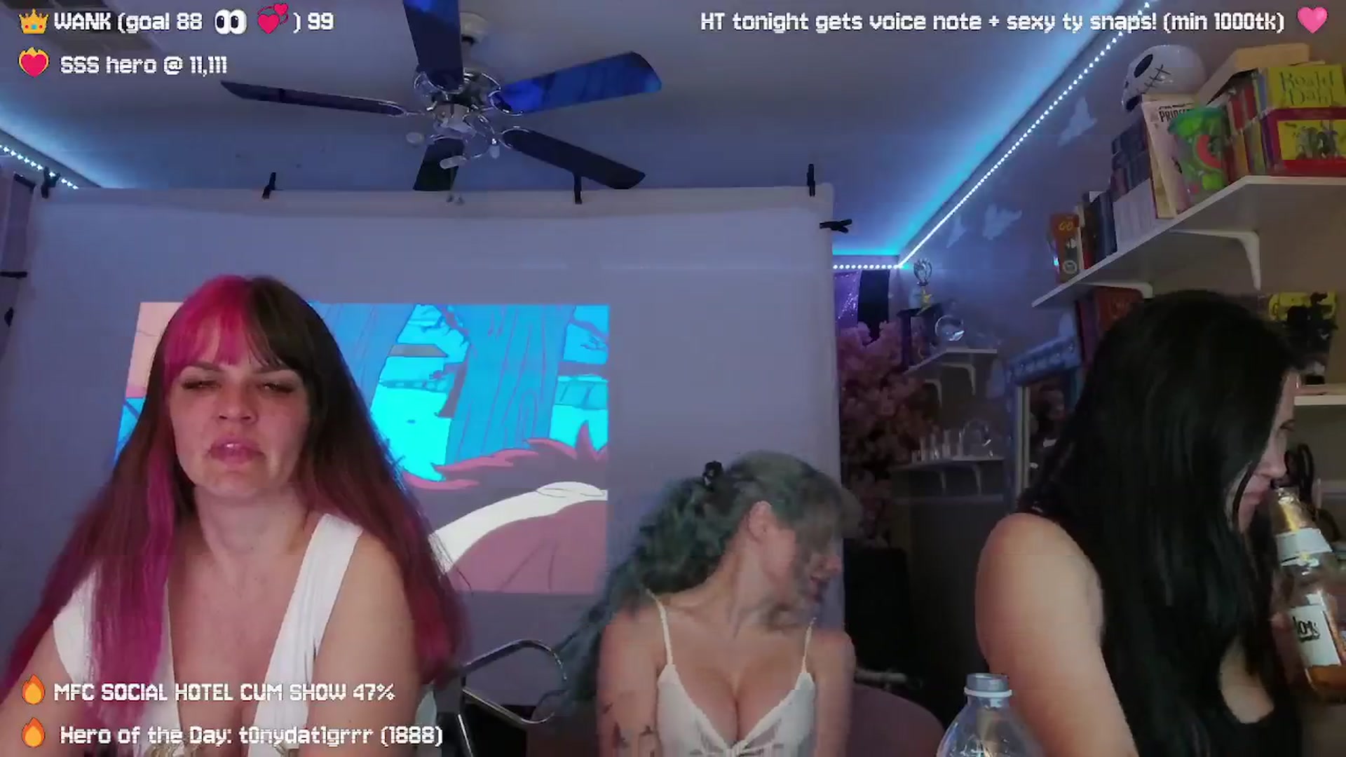 Gallery image thumbnail from Nekobeanxo's myfreecams stream on, 09/23/2024, 07:13 image 18 of 20