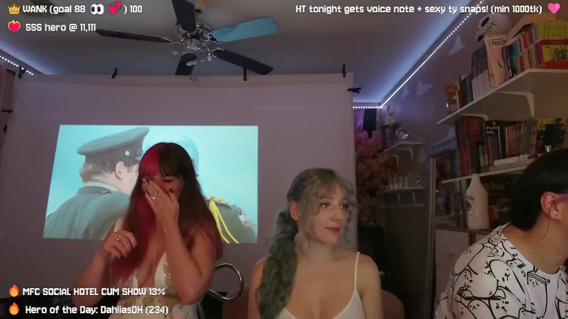 Gallery image thumbnail from Nekobeanxo's myfreecams stream on, 09/23/2024, 07:13 image 2 of 20