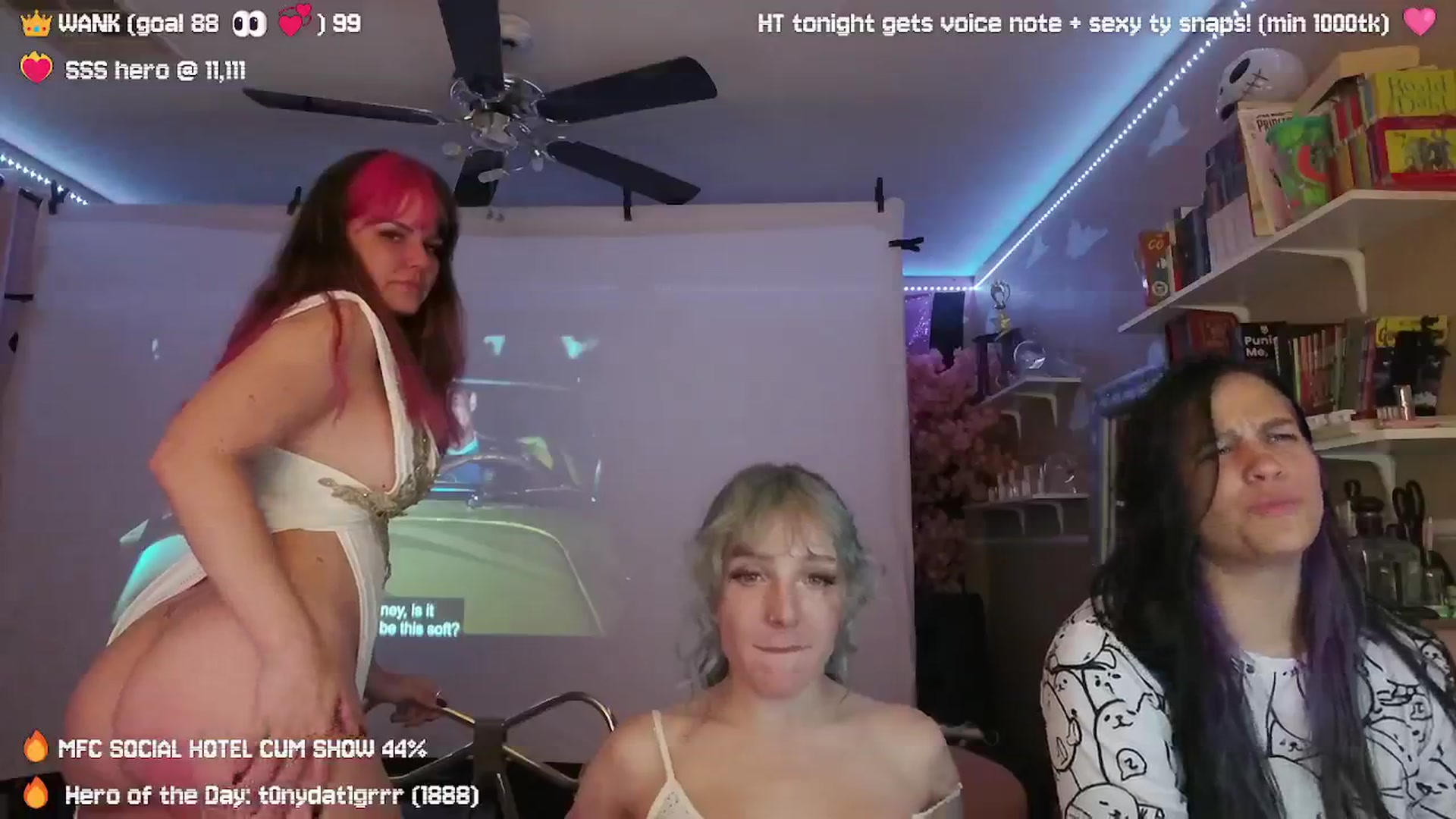 Gallery image thumbnail from Nekobeanxo's myfreecams stream on, 09/23/2024, 07:13 image 15 of 20