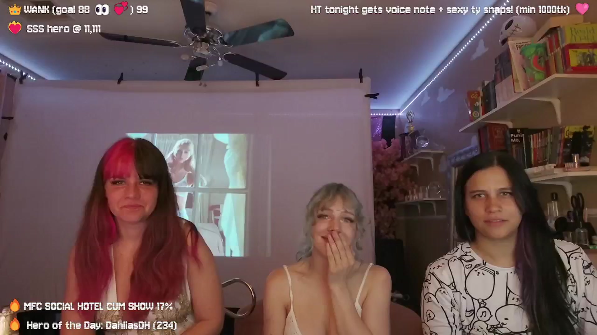 Gallery image thumbnail from Nekobeanxo's myfreecams stream on, 09/23/2024, 07:13 image 6 of 20
