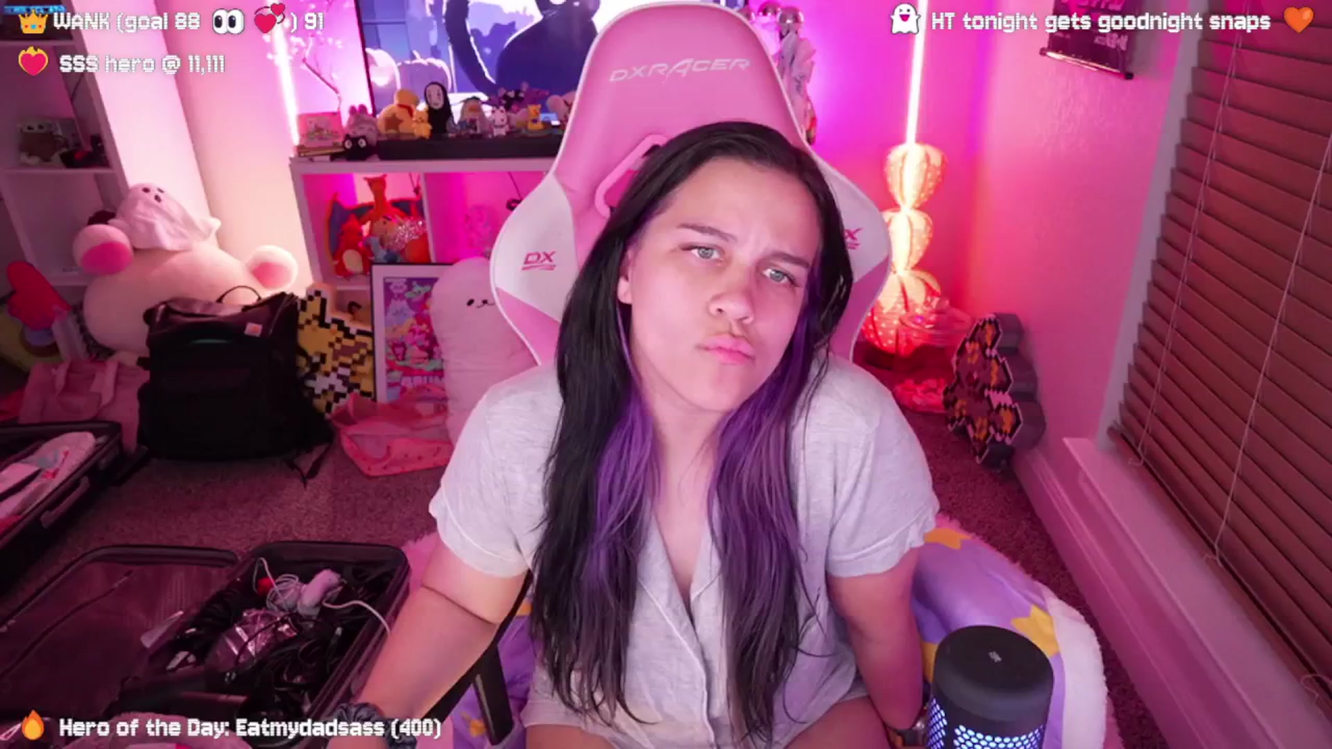Gallery image thumbnail from Nekobeanxo's myfreecams stream on, 09/27/2024, 04:00 image 5 of 20