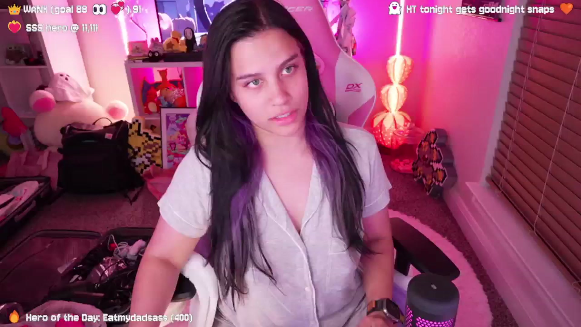 Gallery image thumbnail from Nekobeanxo's myfreecams stream on, 09/27/2024, 04:00 image 13 of 20