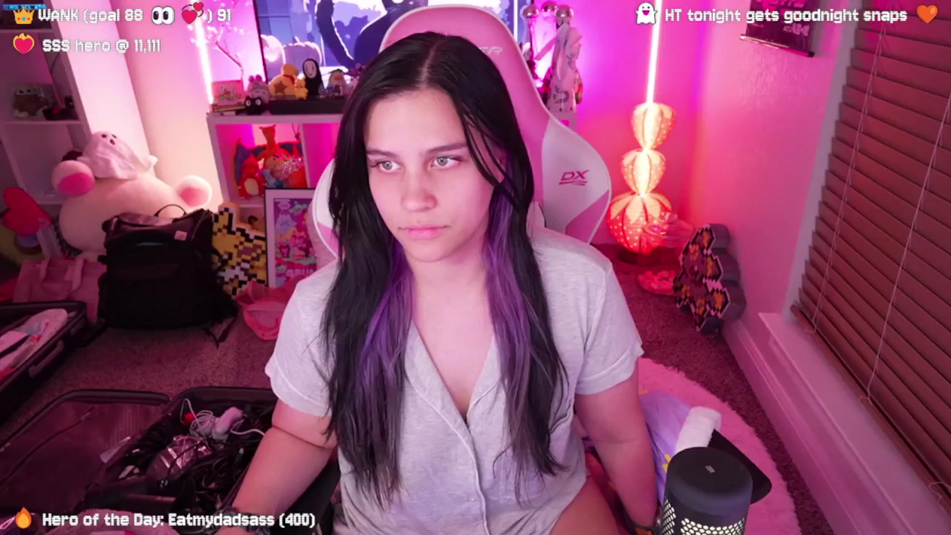 Gallery image thumbnail from Nekobeanxo's myfreecams stream on, 09/27/2024, 04:00 image 10 of 20