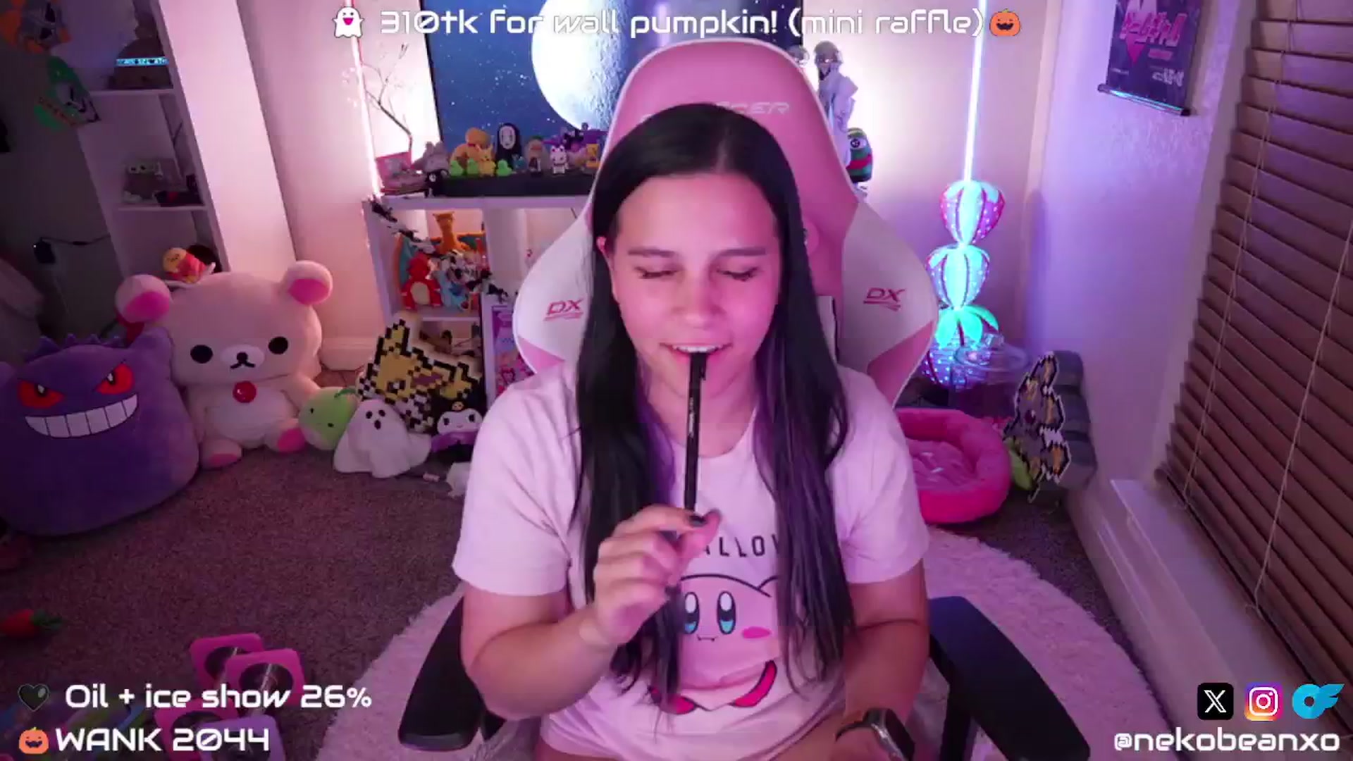 Gallery image thumbnail from Nekobeanxo's myfreecams stream on, 10/06/2024, 02:44 image 20 of 20