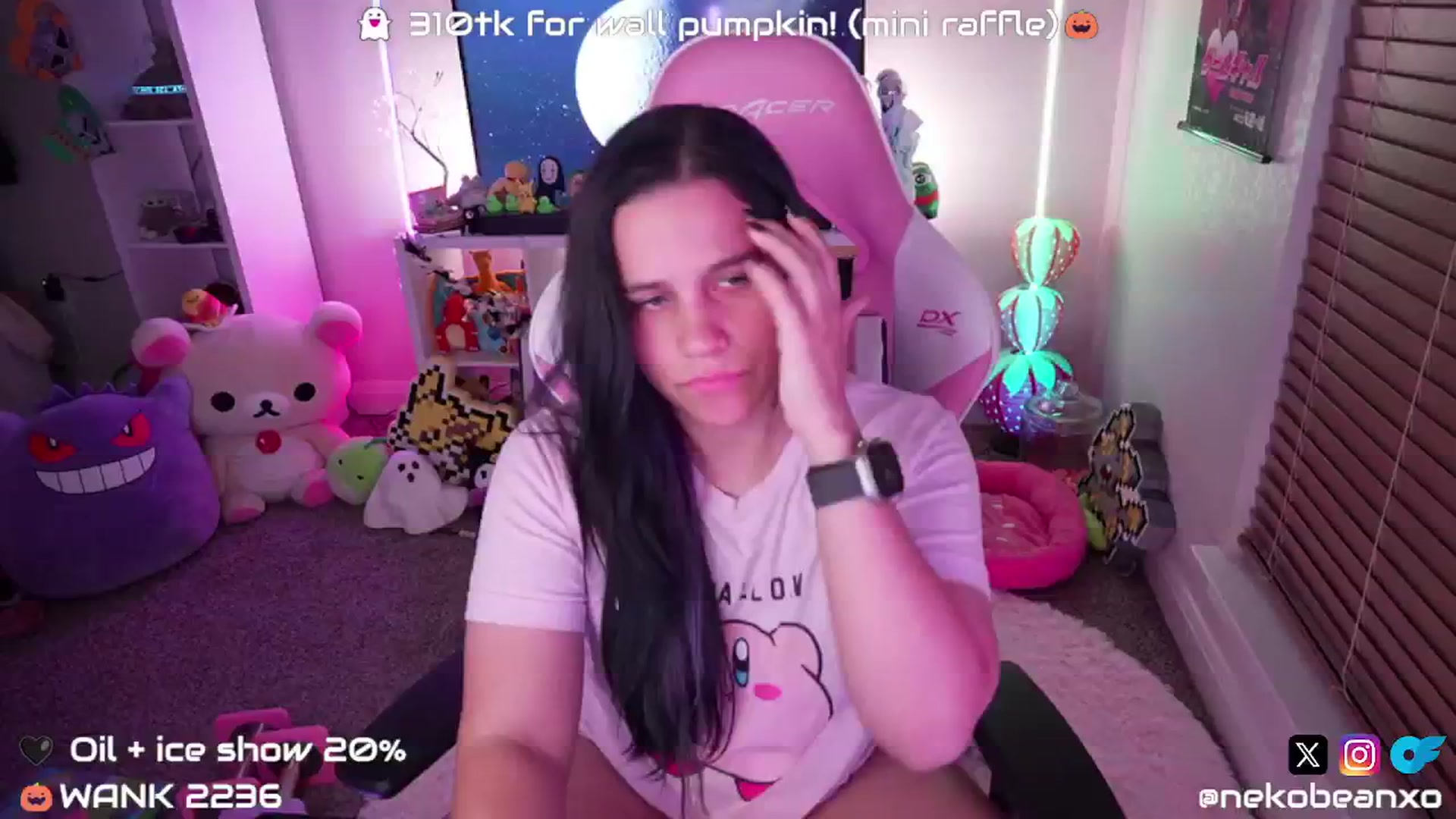 Gallery image thumbnail from Nekobeanxo's myfreecams stream on, 10/06/2024, 02:44 image 8 of 20