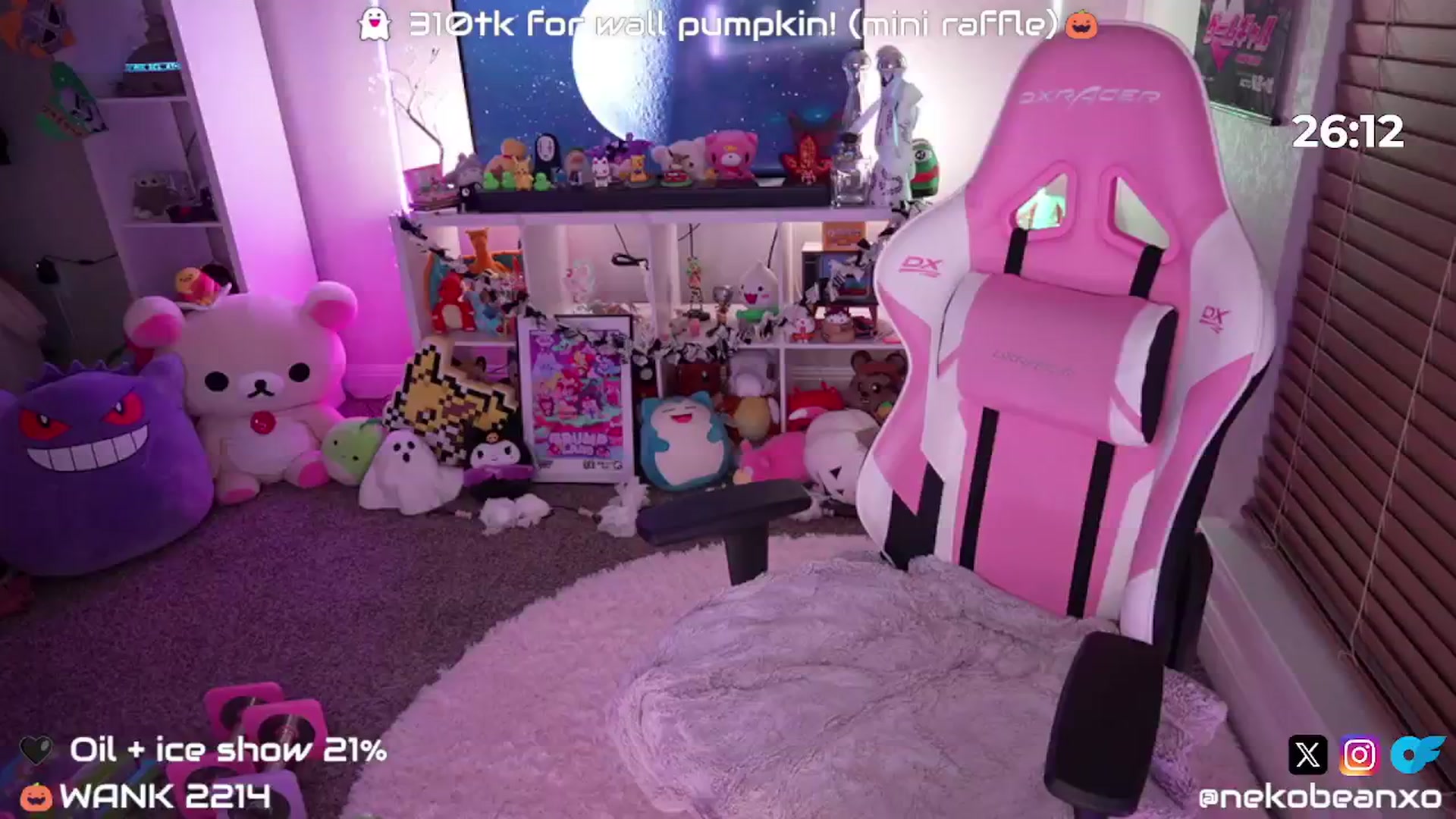 Gallery image thumbnail from Nekobeanxo's myfreecams stream on, 10/06/2024, 02:44 image 13 of 20