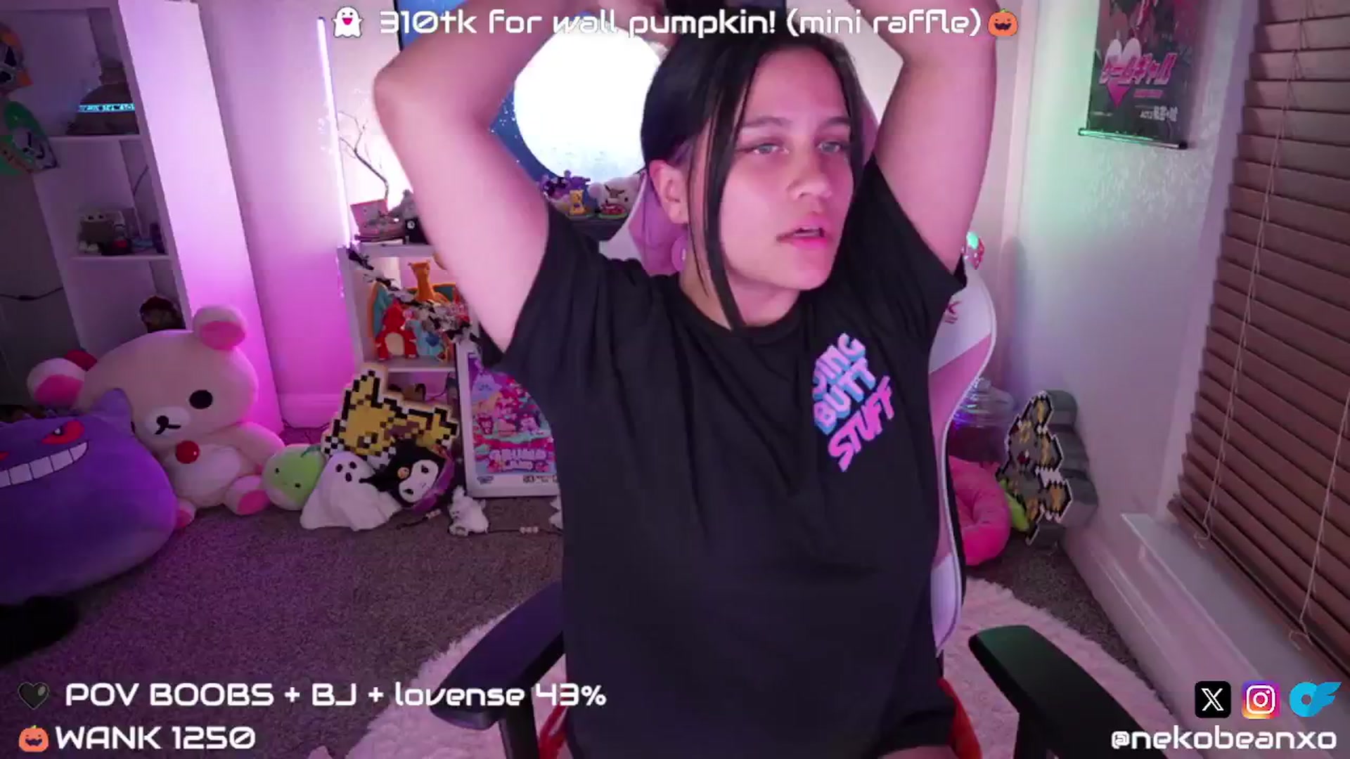 Gallery image thumbnail from Nekobeanxo's myfreecams stream on, 10/15/2024, 02:25 image 5 of 20