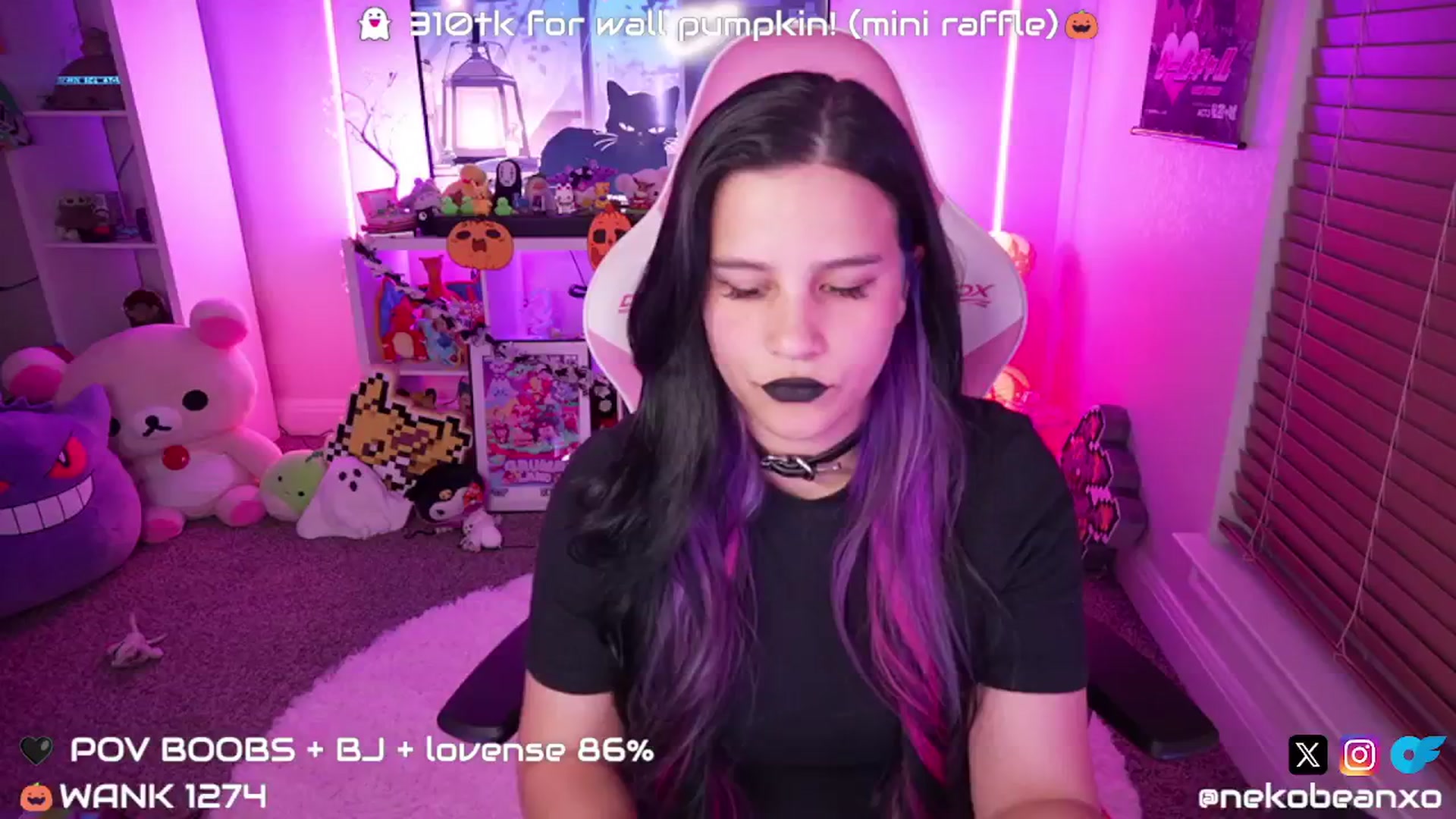Gallery image thumbnail from Nekobeanxo's myfreecams stream on, 10/21/2024, 02:34 image 18 of 20
