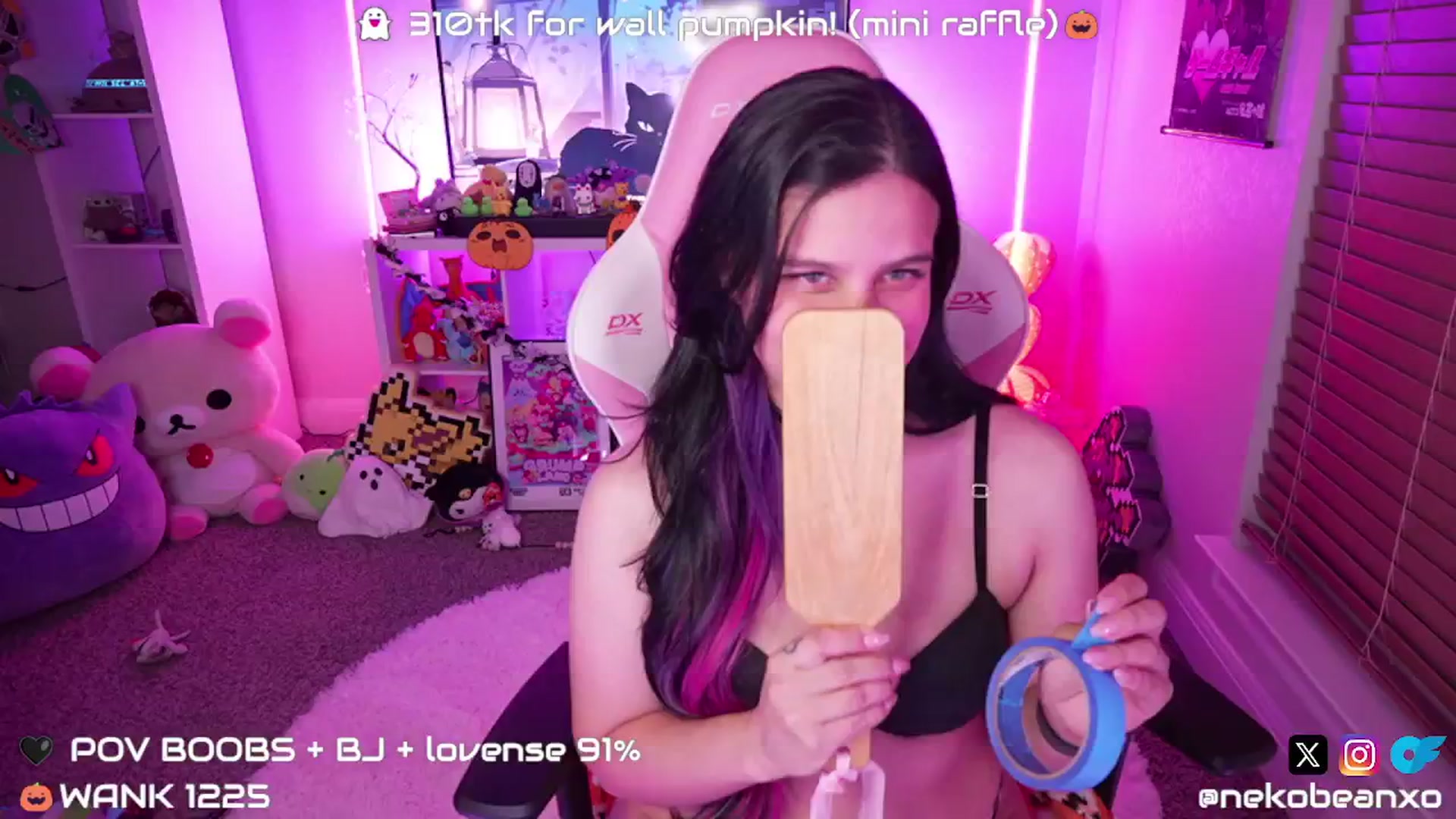 Gallery image thumbnail from Nekobeanxo's myfreecams stream on, 10/21/2024, 06:31 image 4 of 20