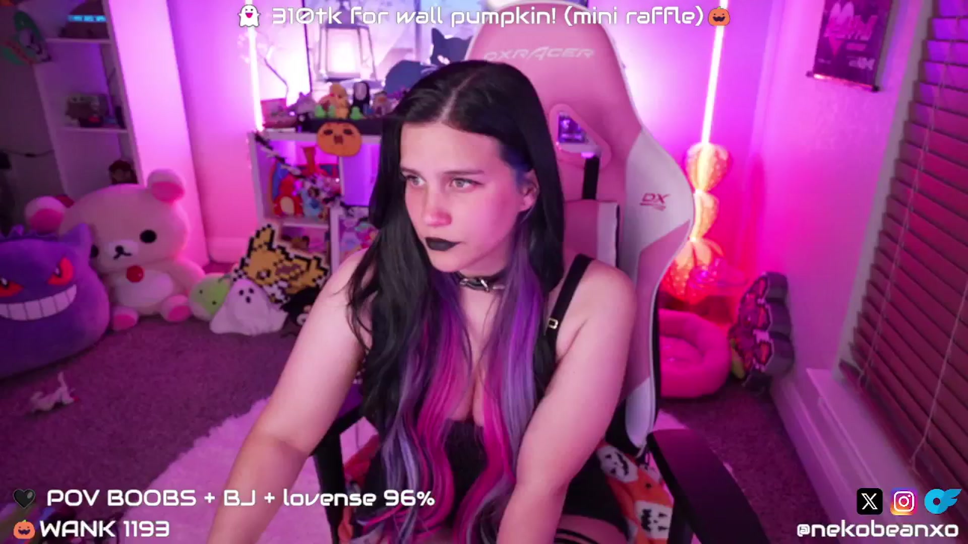 Gallery image thumbnail from Nekobeanxo's myfreecams stream on, 10/21/2024, 06:31 image 10 of 20