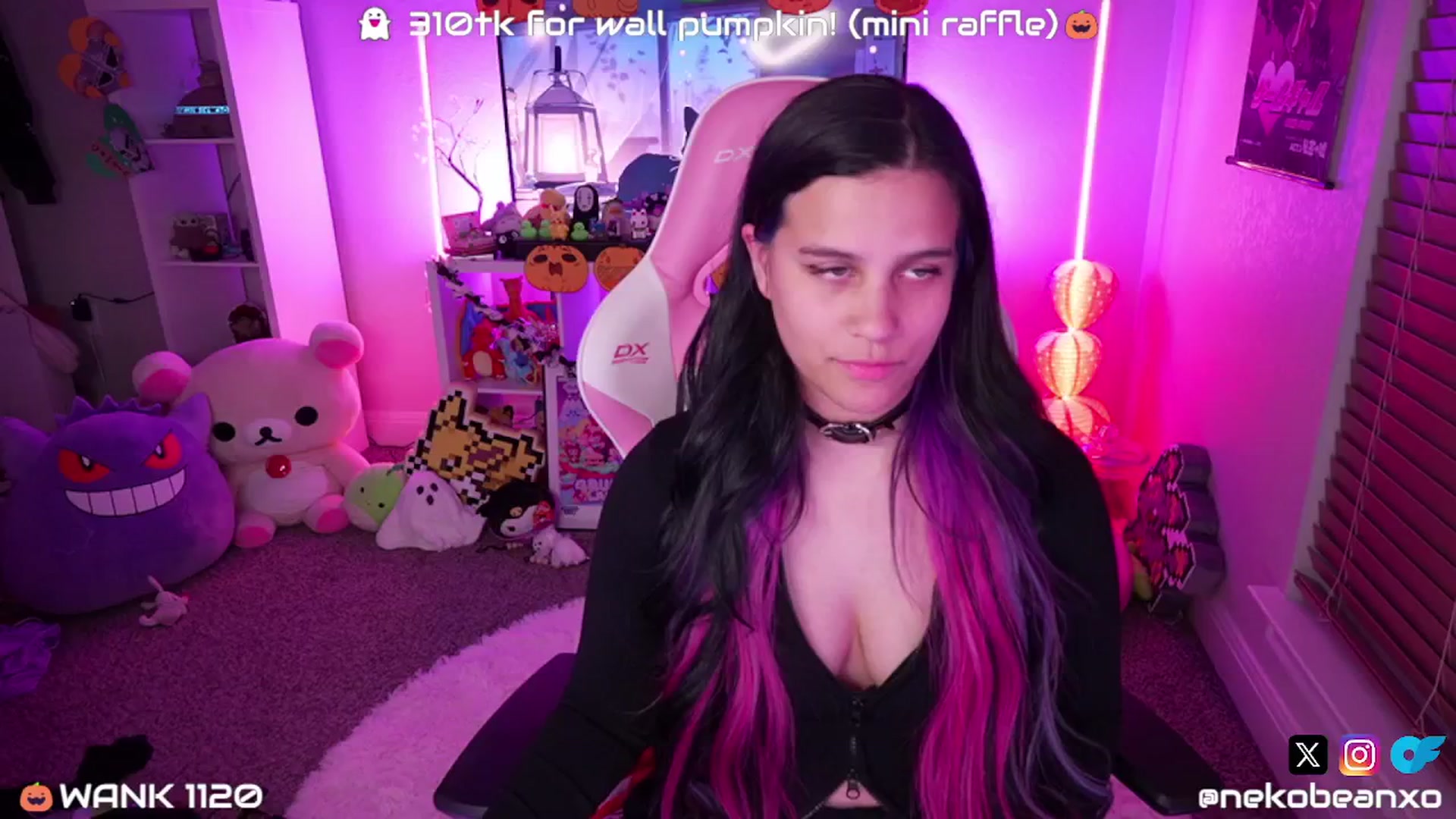 Gallery image thumbnail from Nekobeanxo's myfreecams stream on, 10/23/2024, 03:10 image 13 of 20