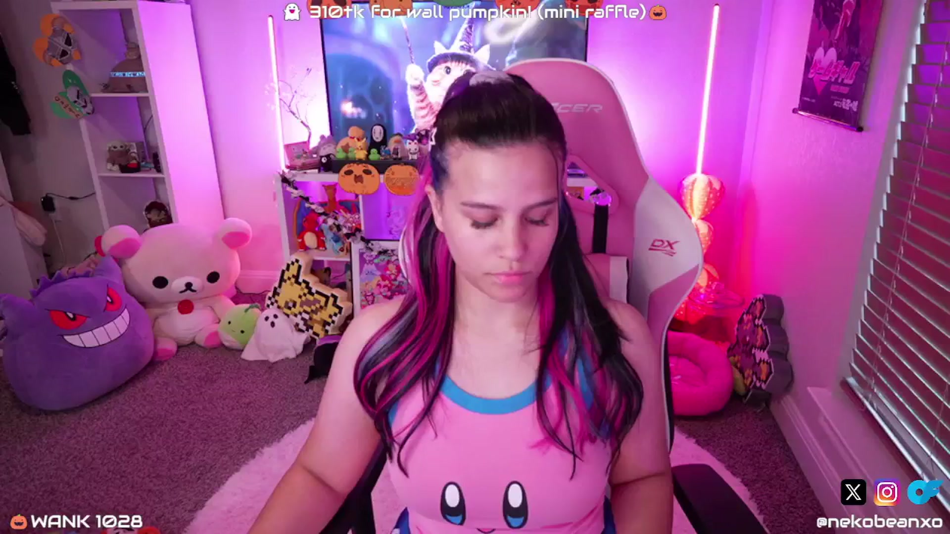 Gallery image thumbnail from Nekobeanxo's myfreecams stream on, 10/24/2024, 23:26 image 4 of 20