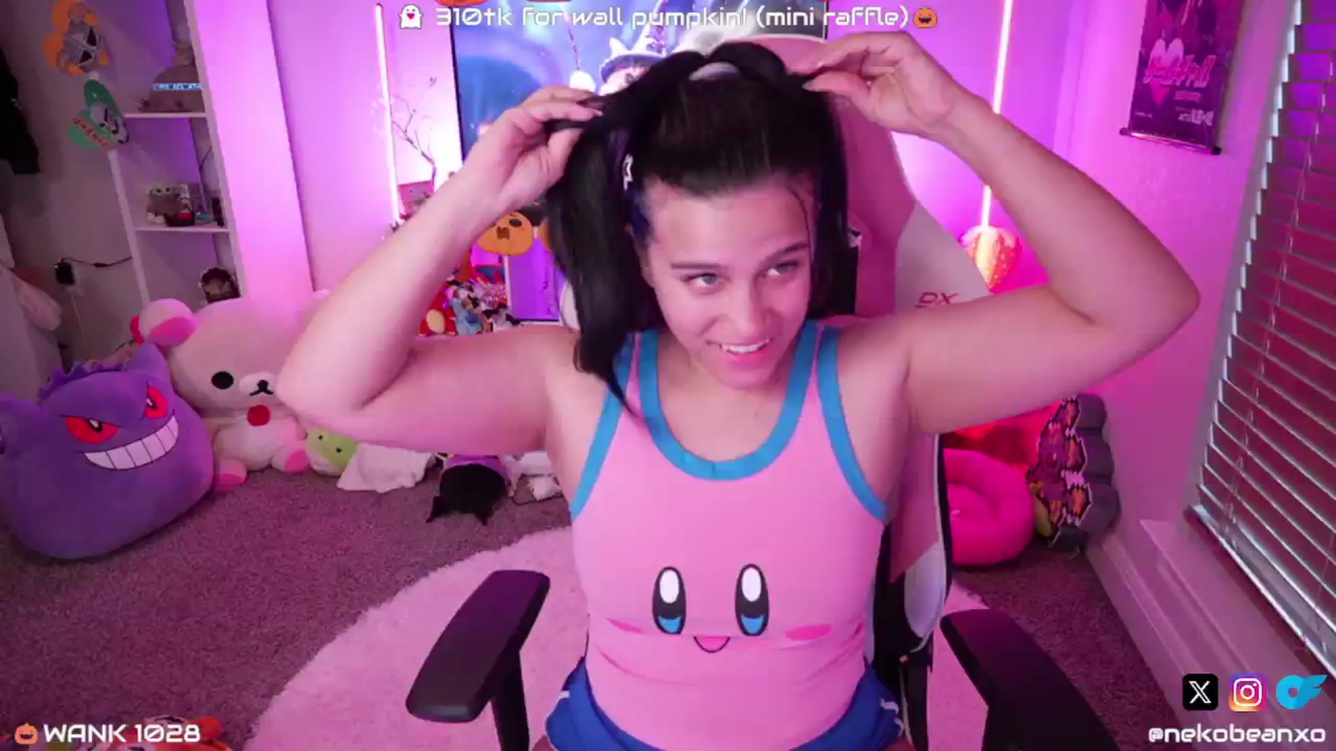 Gallery image thumbnail from Nekobeanxo's myfreecams stream on, 10/24/2024, 23:26 image 5 of 20