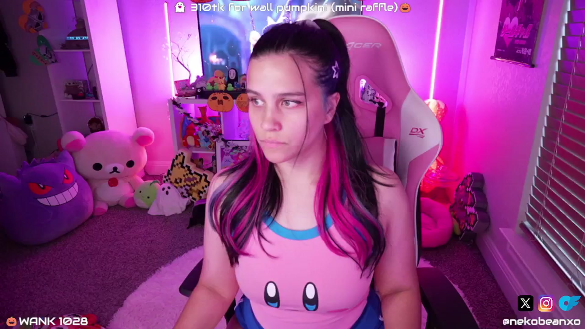 Gallery image thumbnail from Nekobeanxo's myfreecams stream on, 10/24/2024, 23:26 image 18 of 20