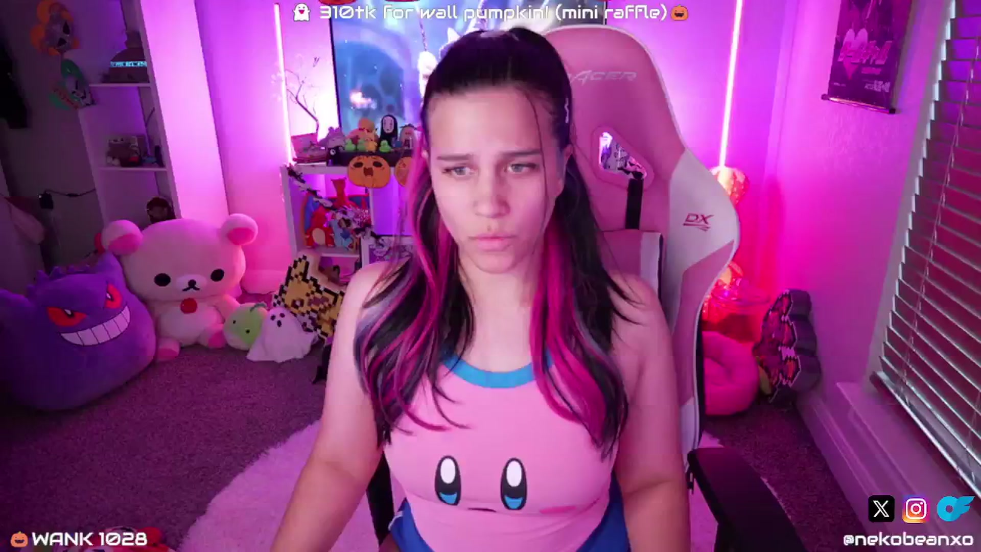 Gallery image thumbnail from Nekobeanxo's myfreecams stream on, 10/24/2024, 23:26 image 15 of 20