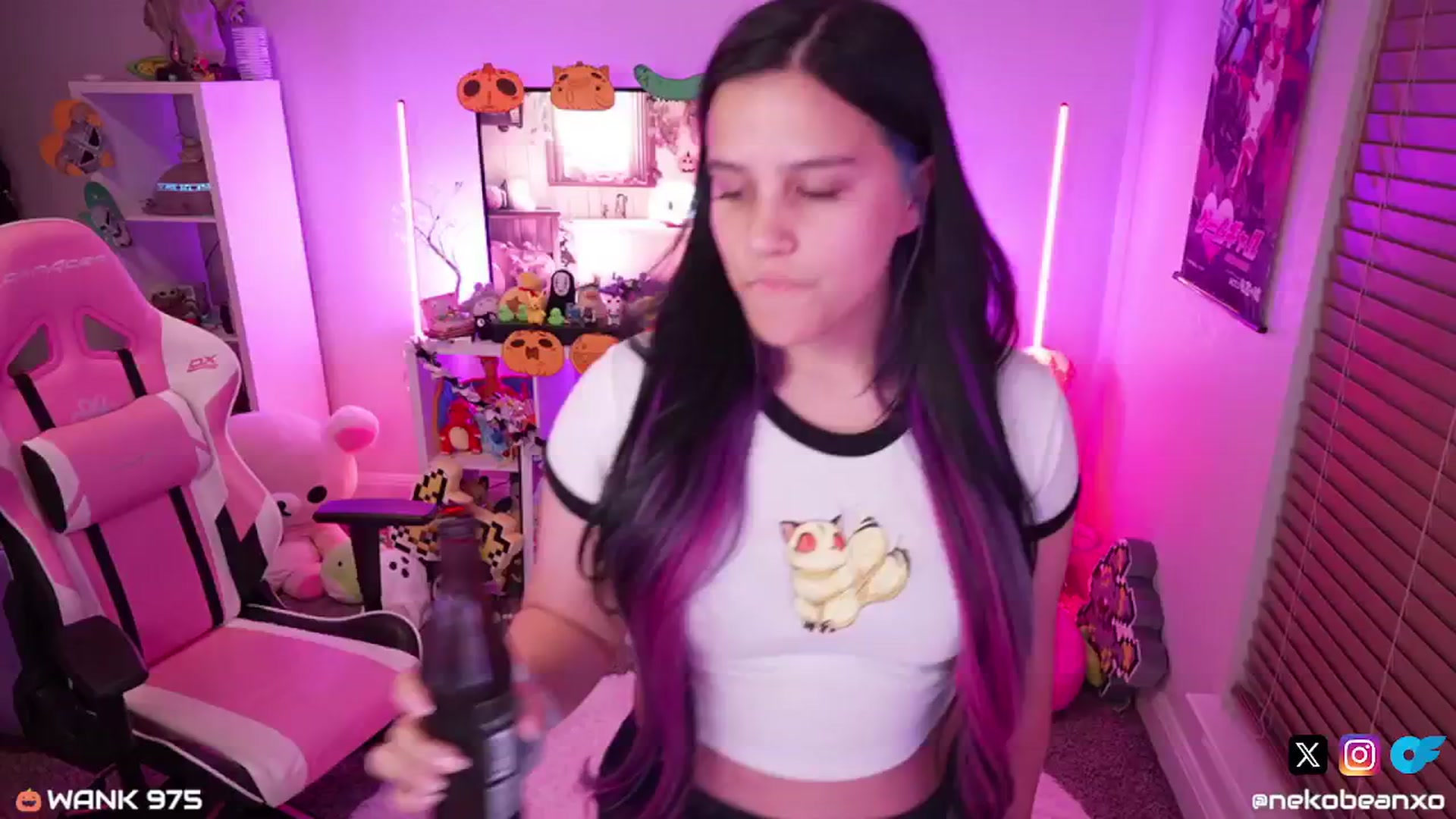 Gallery image thumbnail from Nekobeanxo's myfreecams stream on, 10/27/2024, 07:21 image 2 of 20