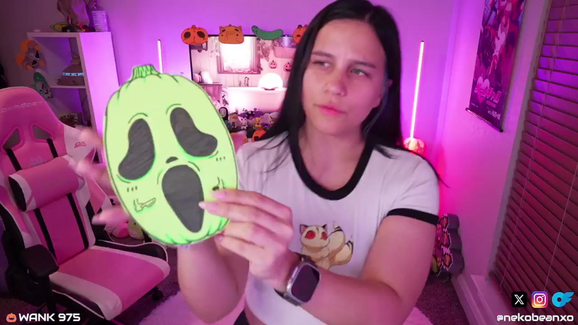 Gallery image thumbnail from Nekobeanxo's myfreecams stream on, 10/27/2024, 07:21 image 3 of 20