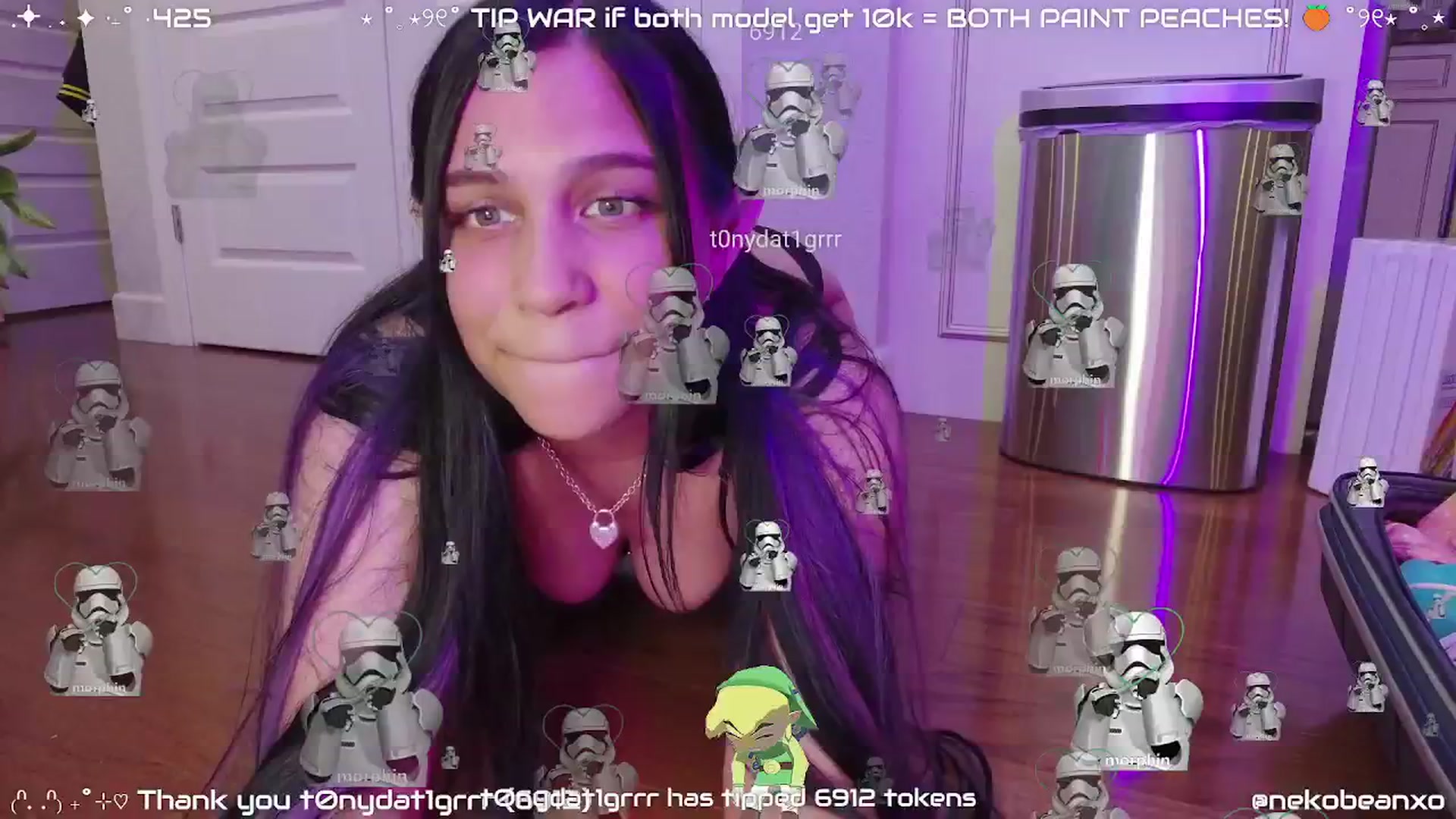 Gallery image thumbnail from Nekobeanxo's myfreecams stream on, 11/08/2024, 06:08 image 6 of 20