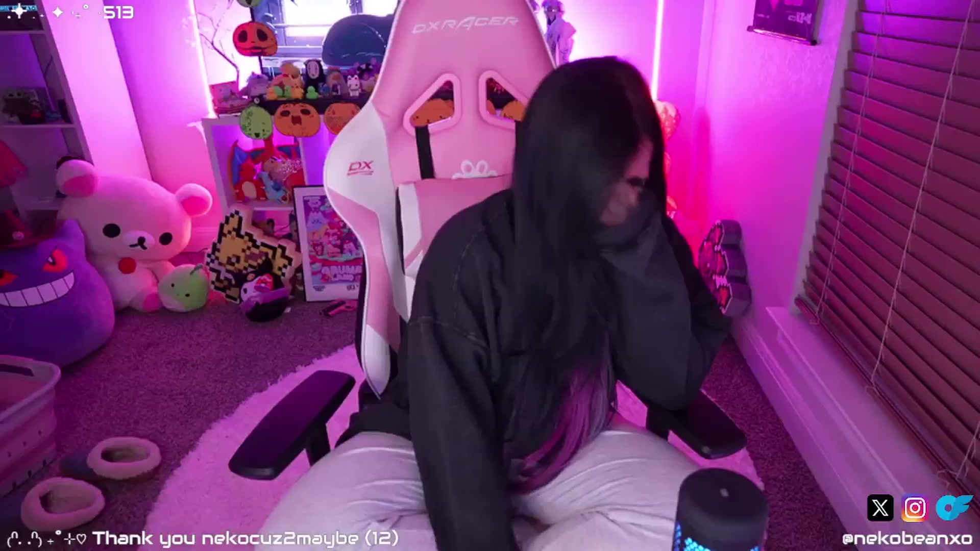 Gallery image thumbnail from Nekobeanxo's myfreecams stream on, 11/15/2024, 07:10 image 3 of 20