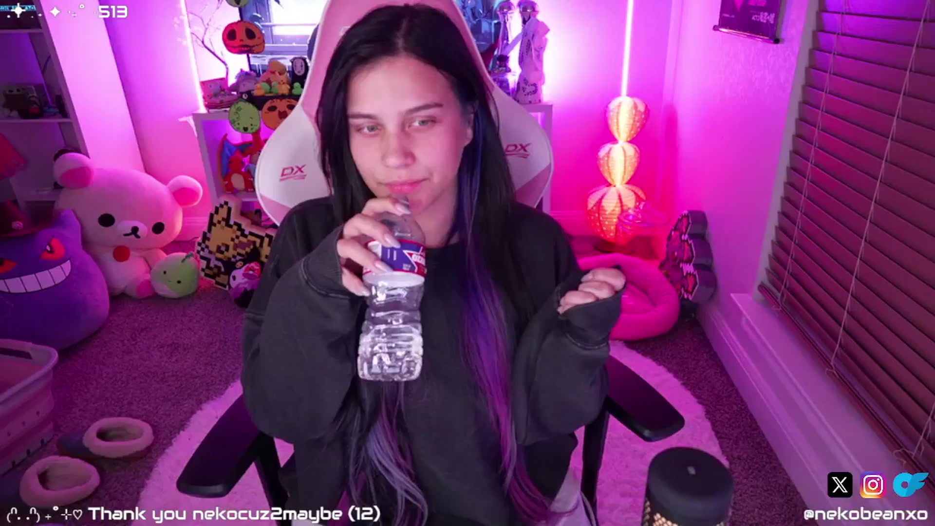 Gallery image thumbnail from Nekobeanxo's myfreecams stream on, 11/15/2024, 07:10 image 5 of 20