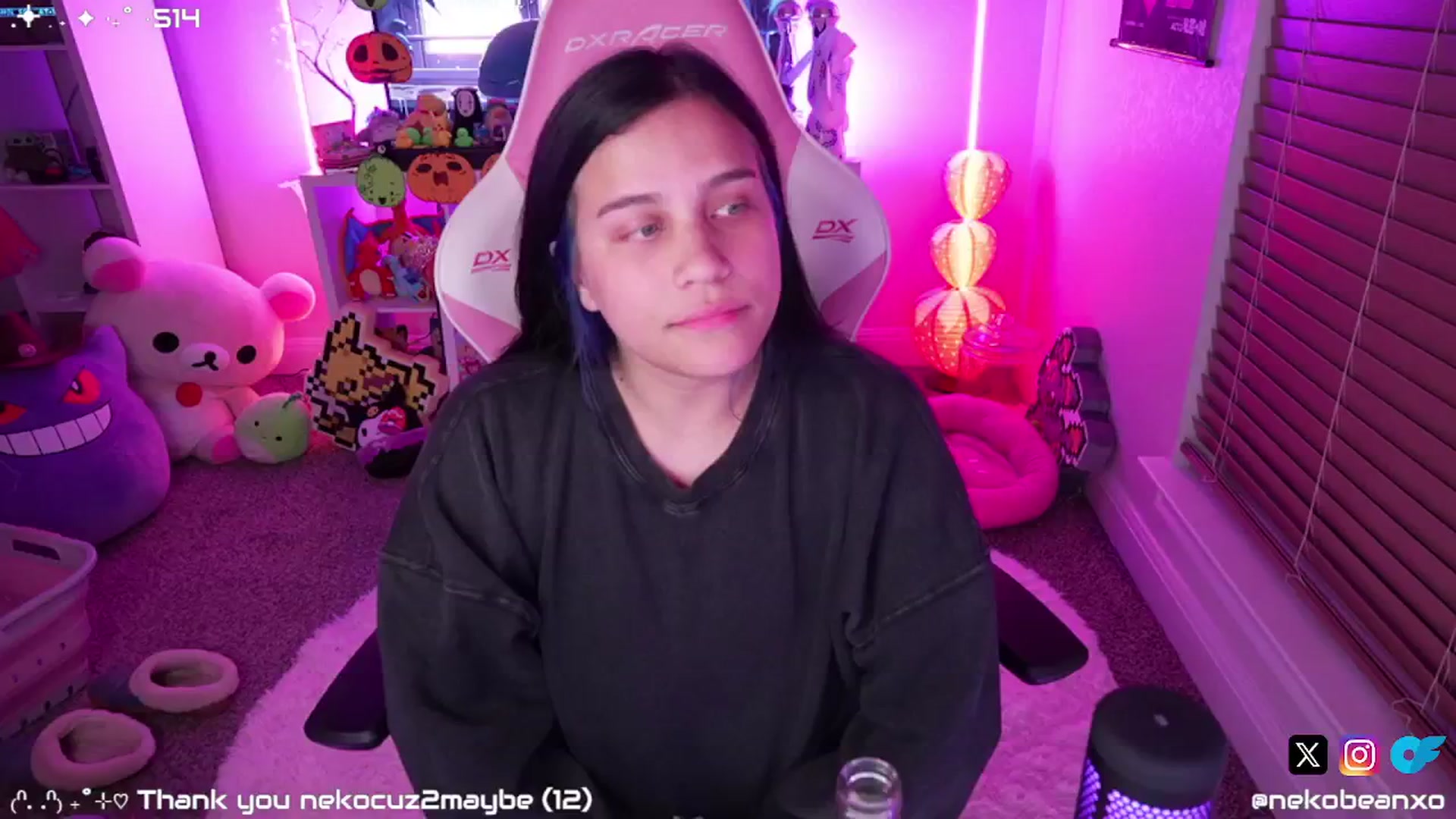 Gallery image thumbnail from Nekobeanxo's myfreecams stream on, 11/15/2024, 07:10 image 12 of 20