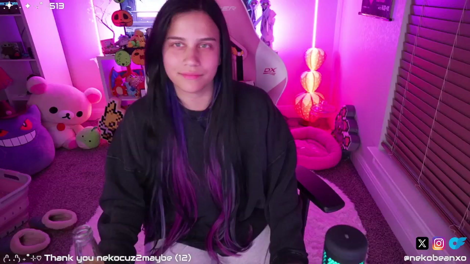 Gallery image thumbnail from Nekobeanxo's myfreecams stream on, 11/15/2024, 07:10 image 6 of 20