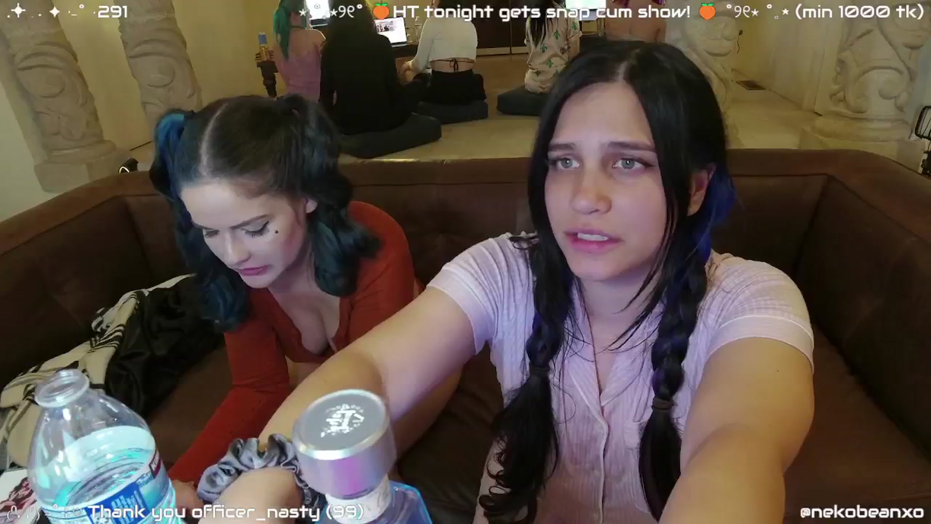 Gallery image thumbnail from Nekobeanxo's myfreecams stream on, 11/19/2024, 04:45 image 11 of 20